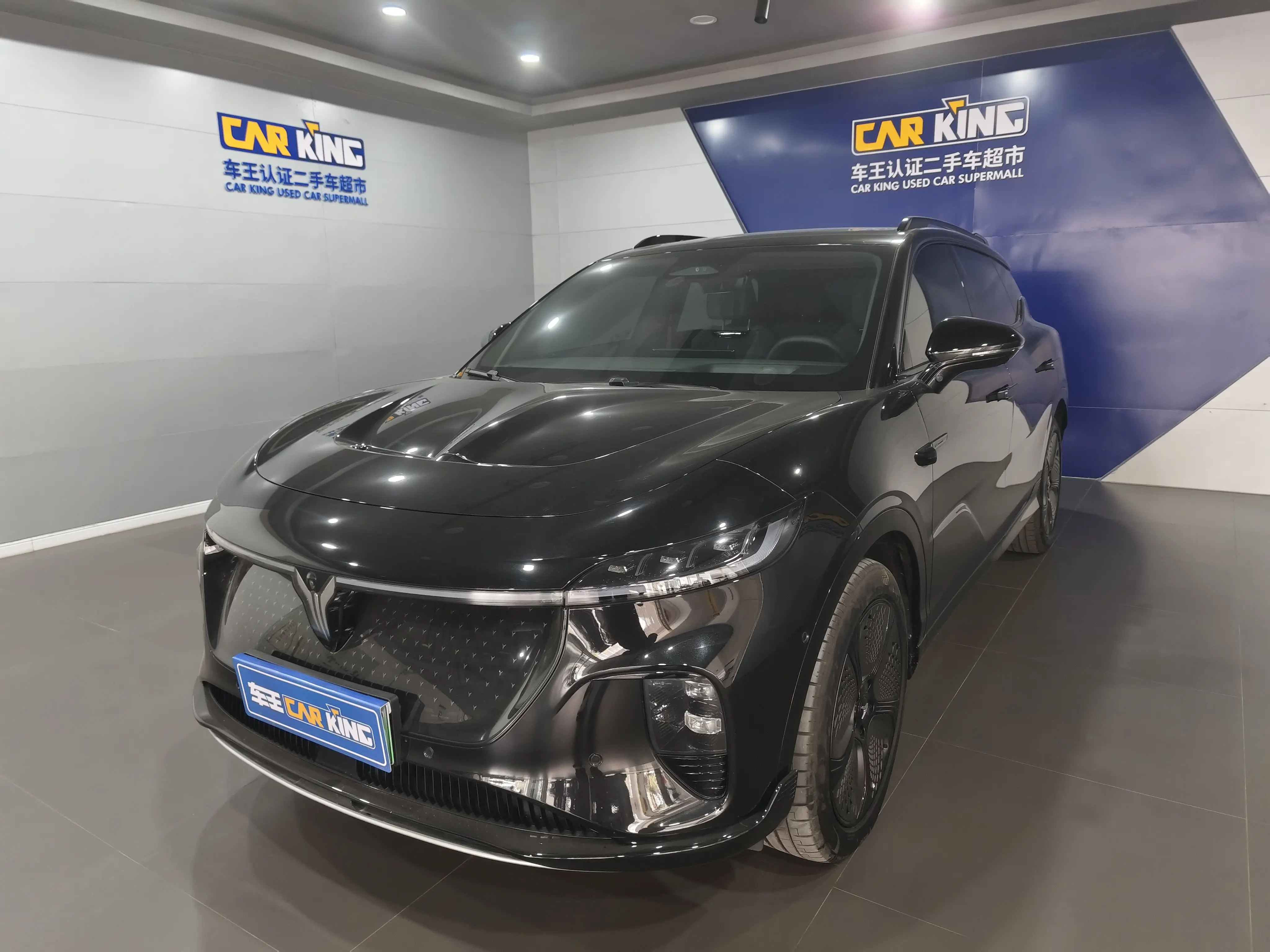 Voyah Courage  из Китая