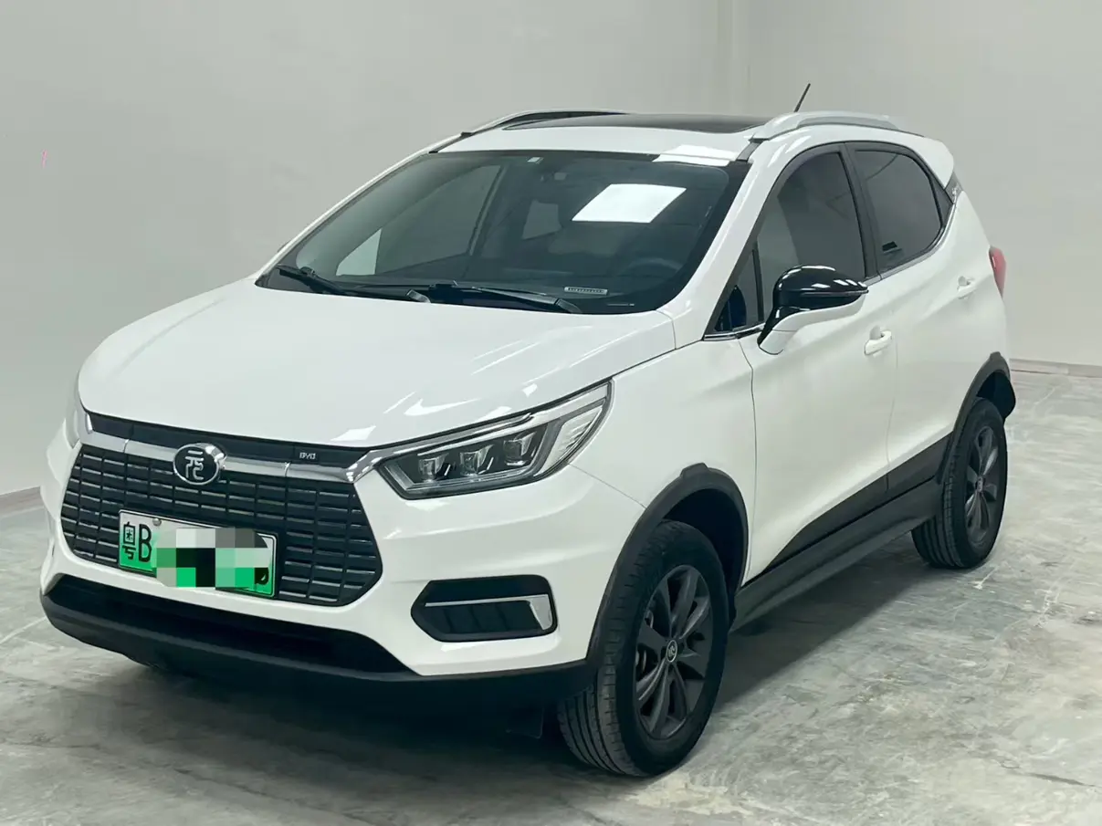 BYD Yuan EV  из Китая