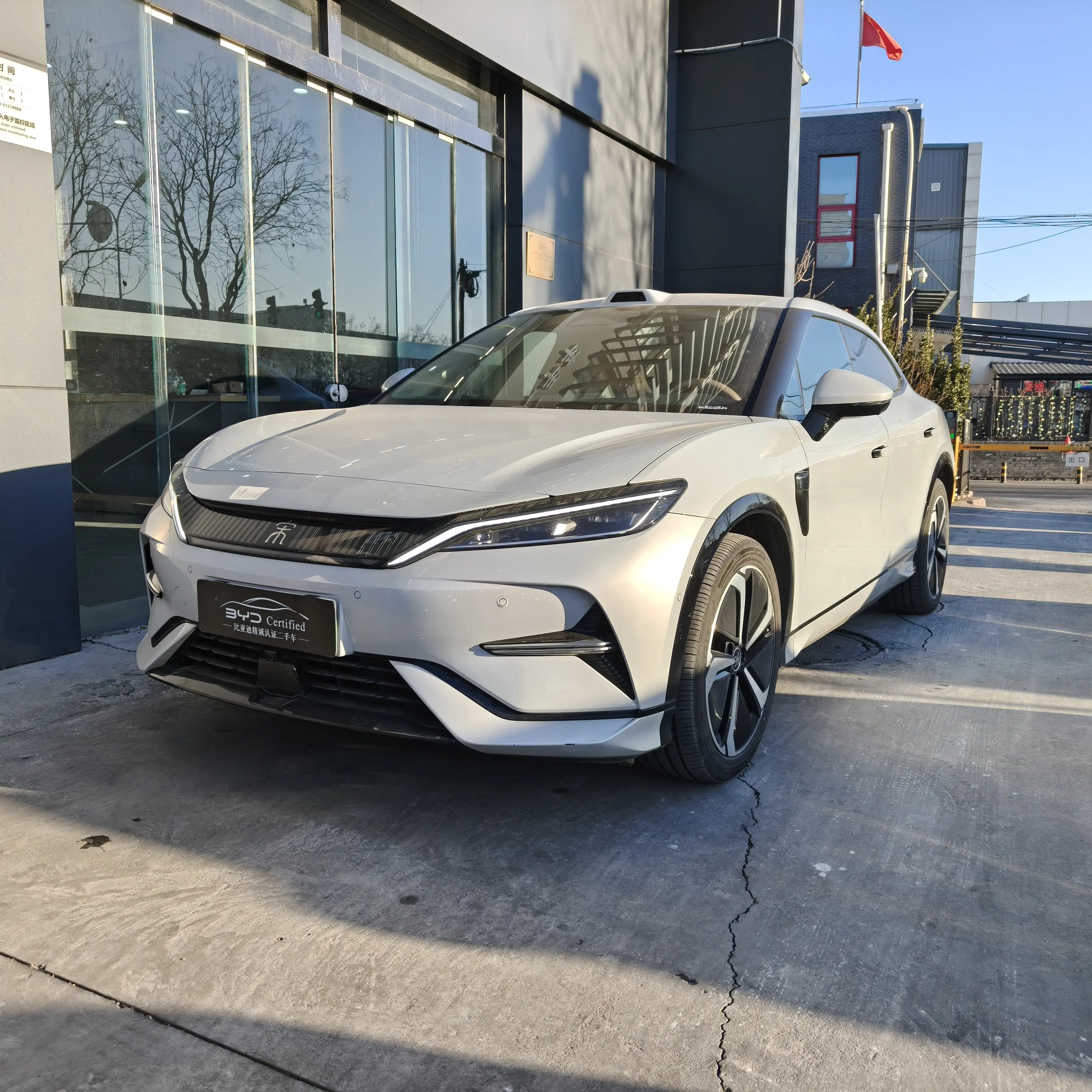 BYD Song L EV