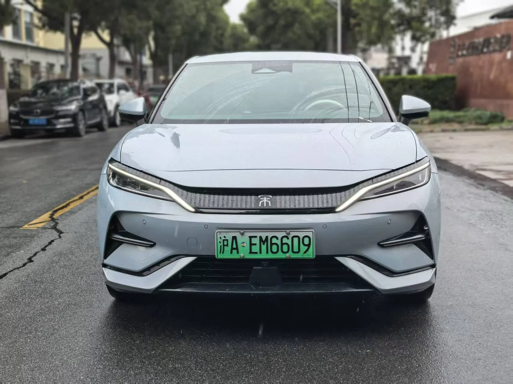 BYD Song L EV  из Китая