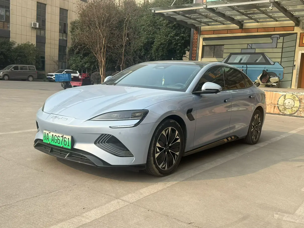 BYD Seal  из Китая