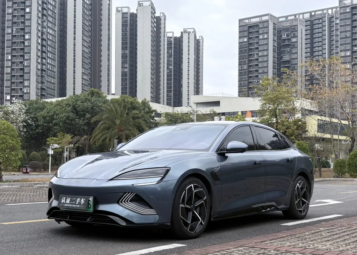 BYD Seal  из Китая