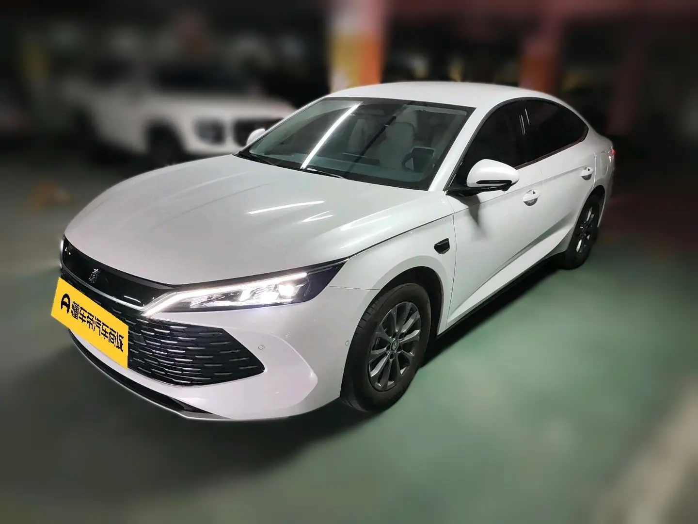 BYD Qin L DM  из Китая