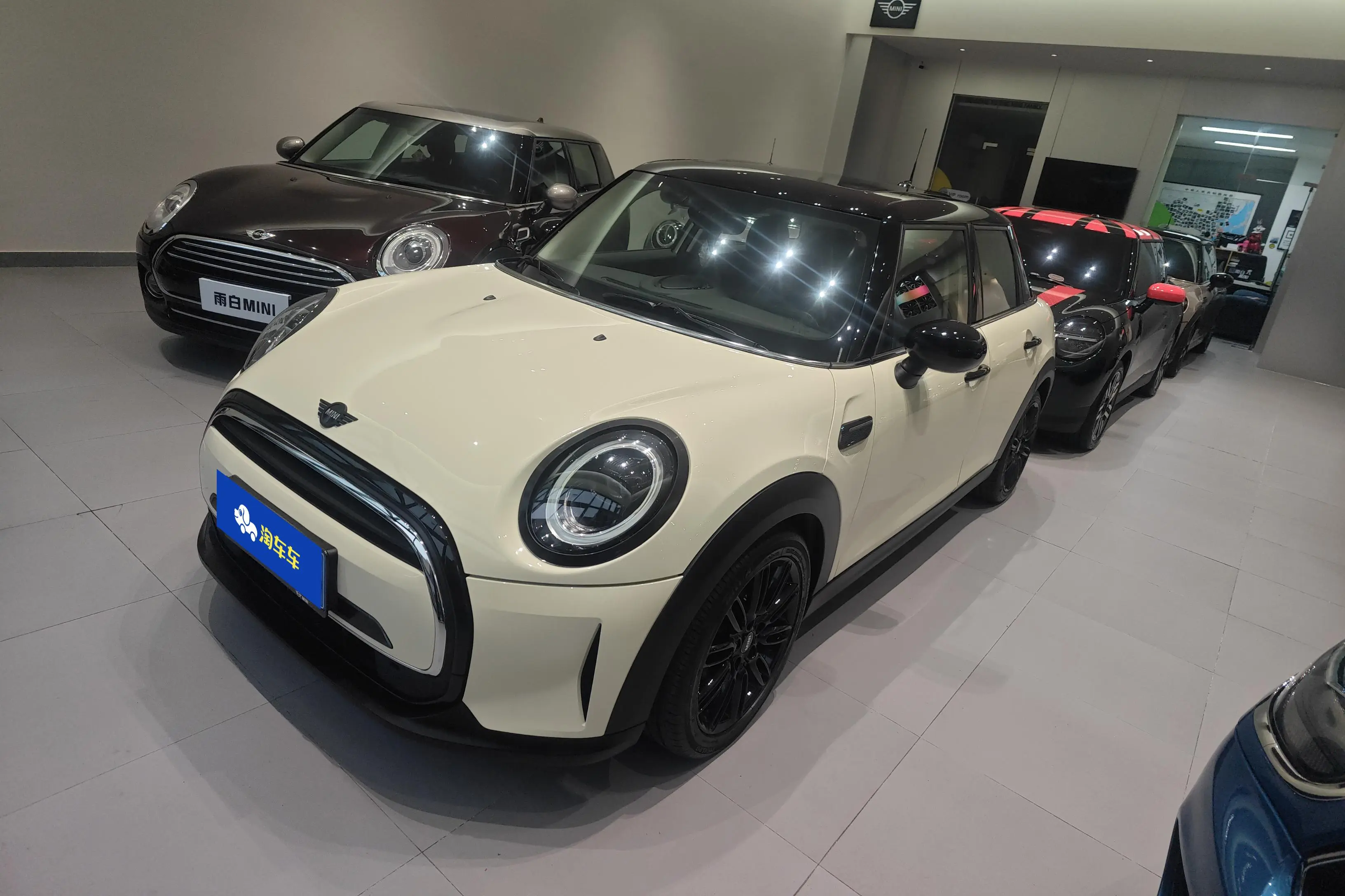 MINI MINI