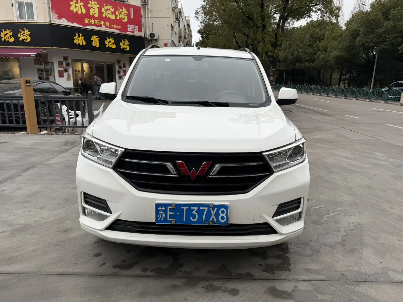 Wuling Hongguang  из Китая