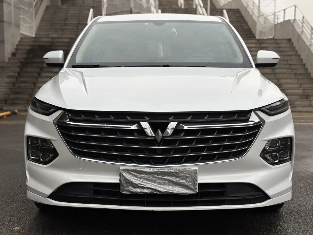 Wuling Capgemini Victory  из Китая