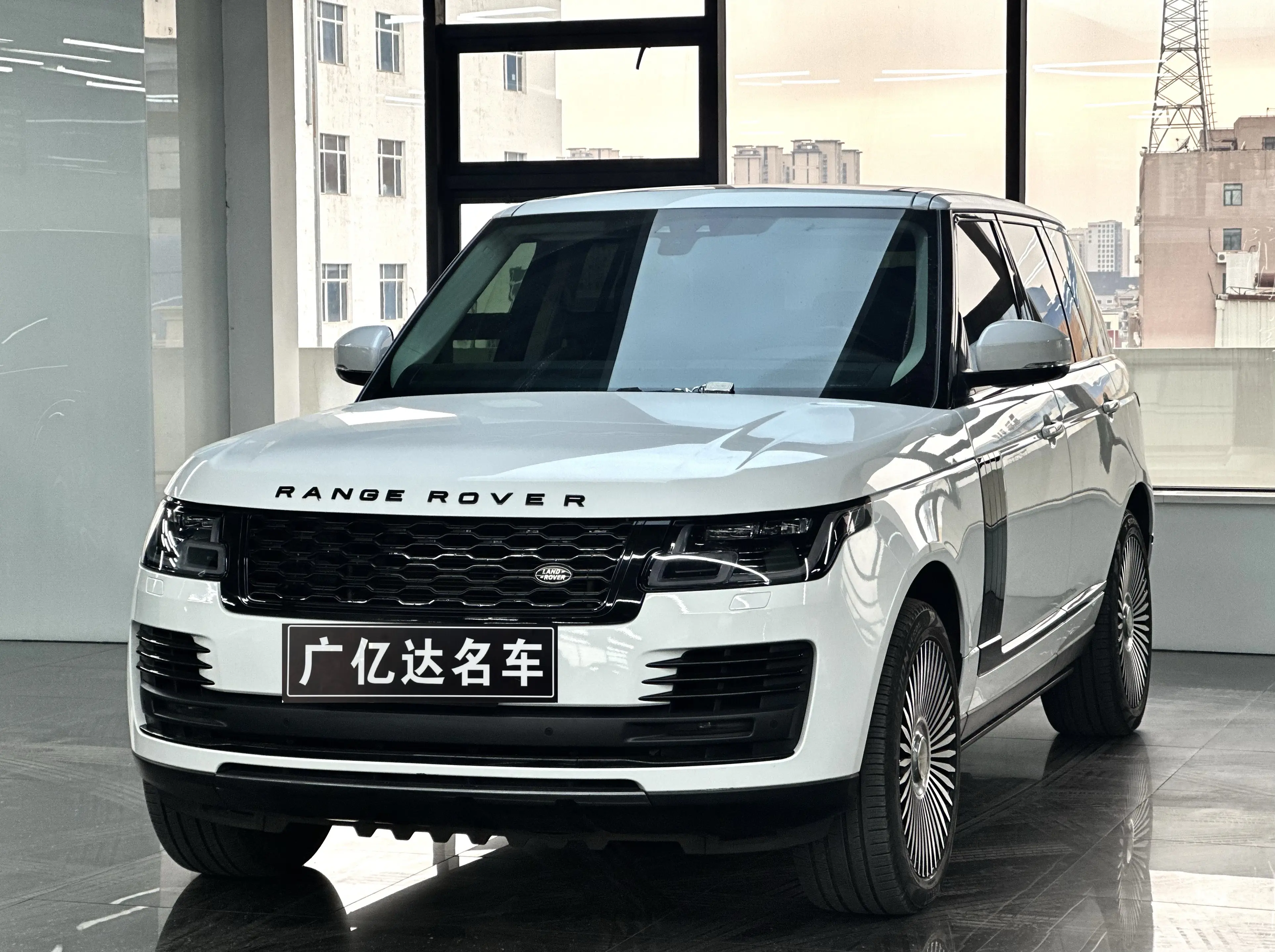 Land Rover Range rover