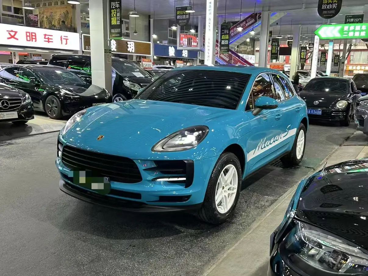 Porsche Macan