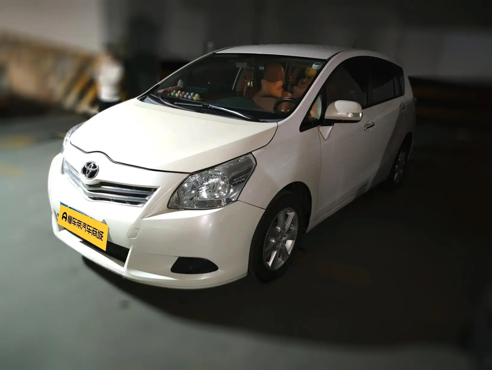 Toyota Verso / EZ  из Китая