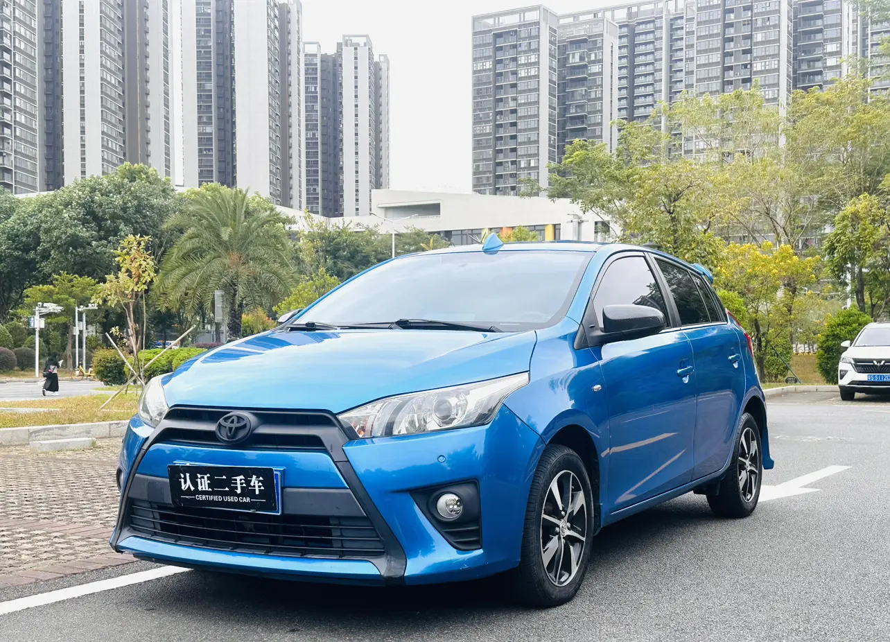 Toyota Yaris L  из Китая