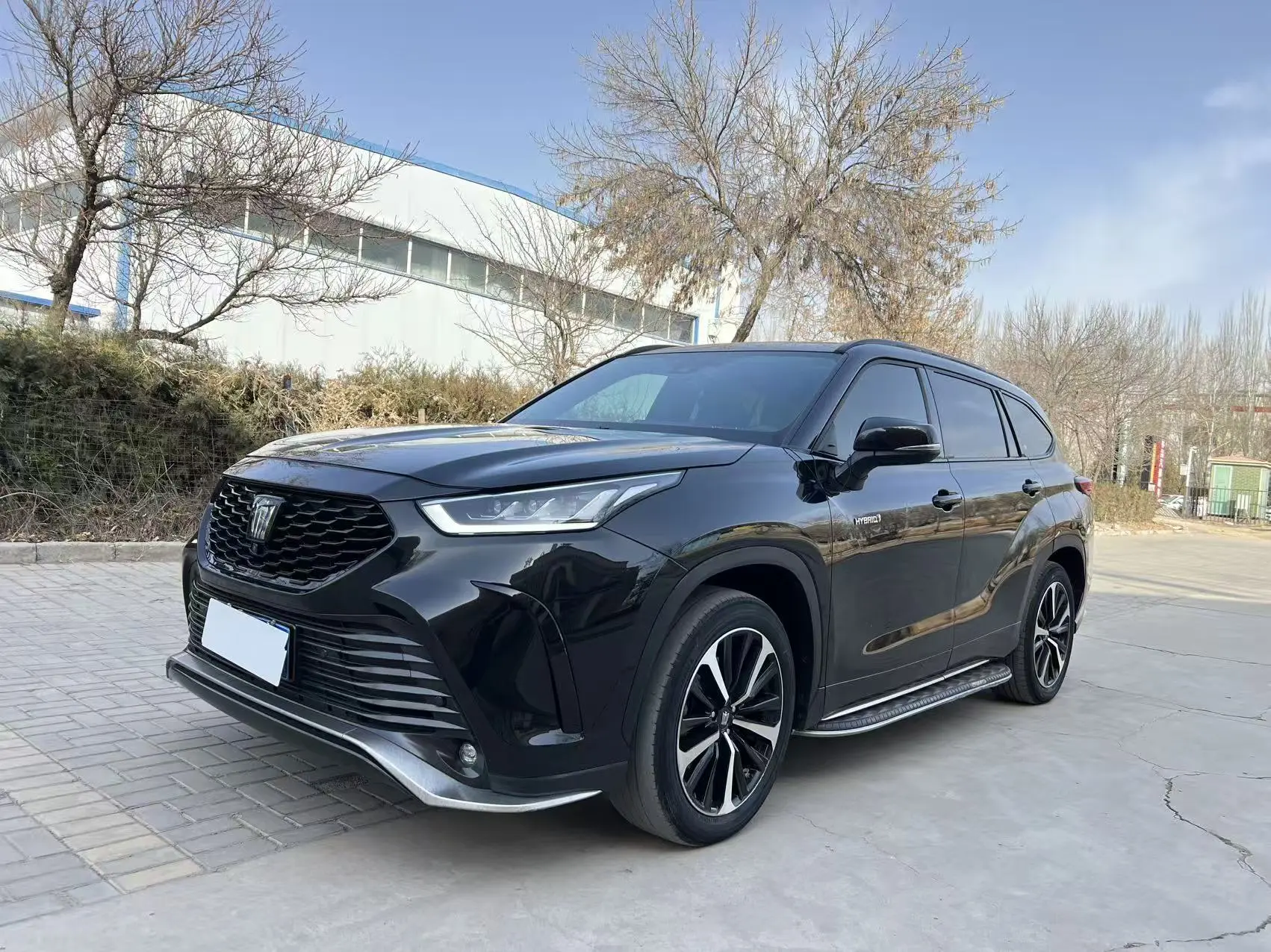 Toyota Crown Kluger