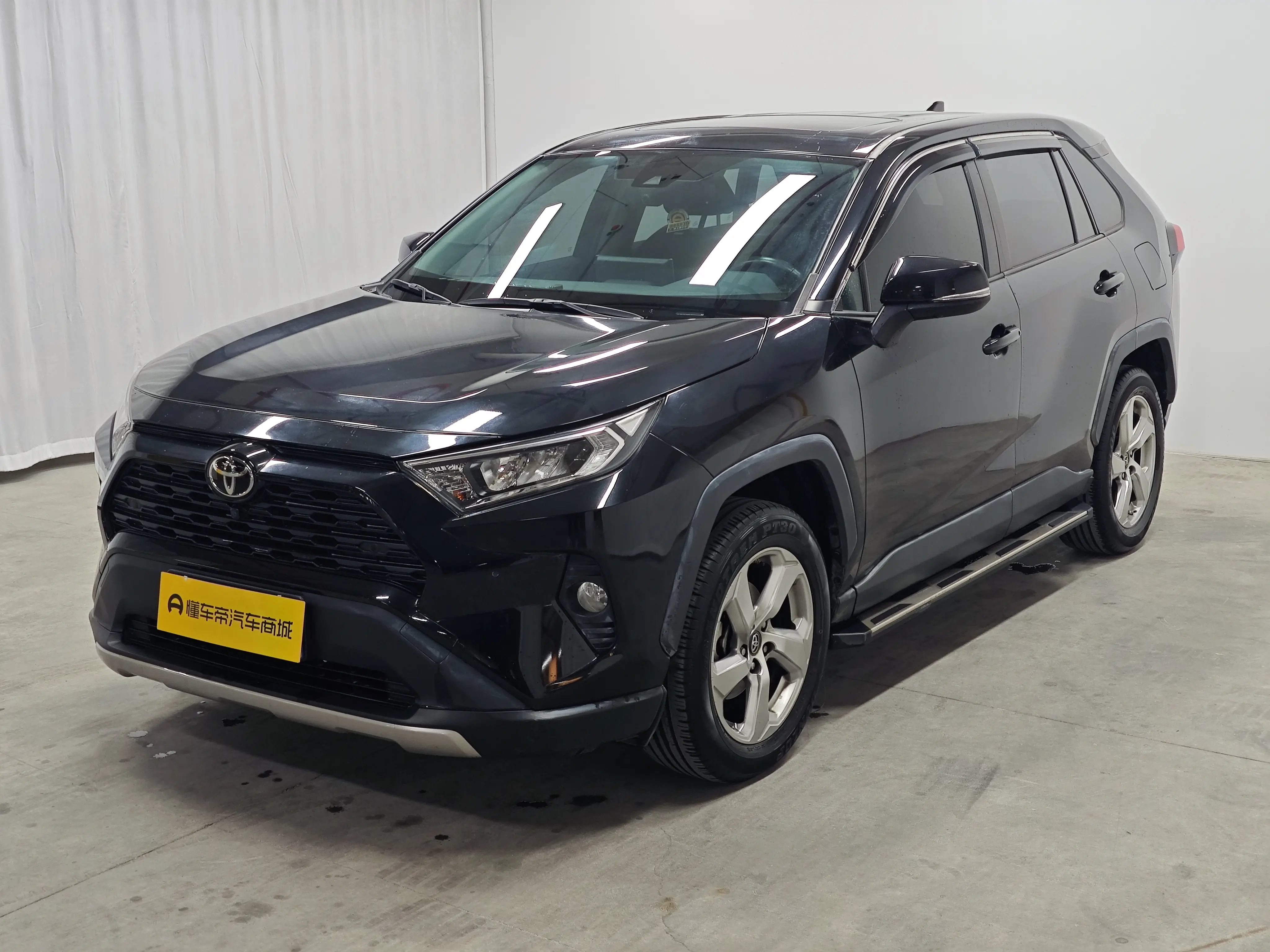 Toyota RAV4  из Китая