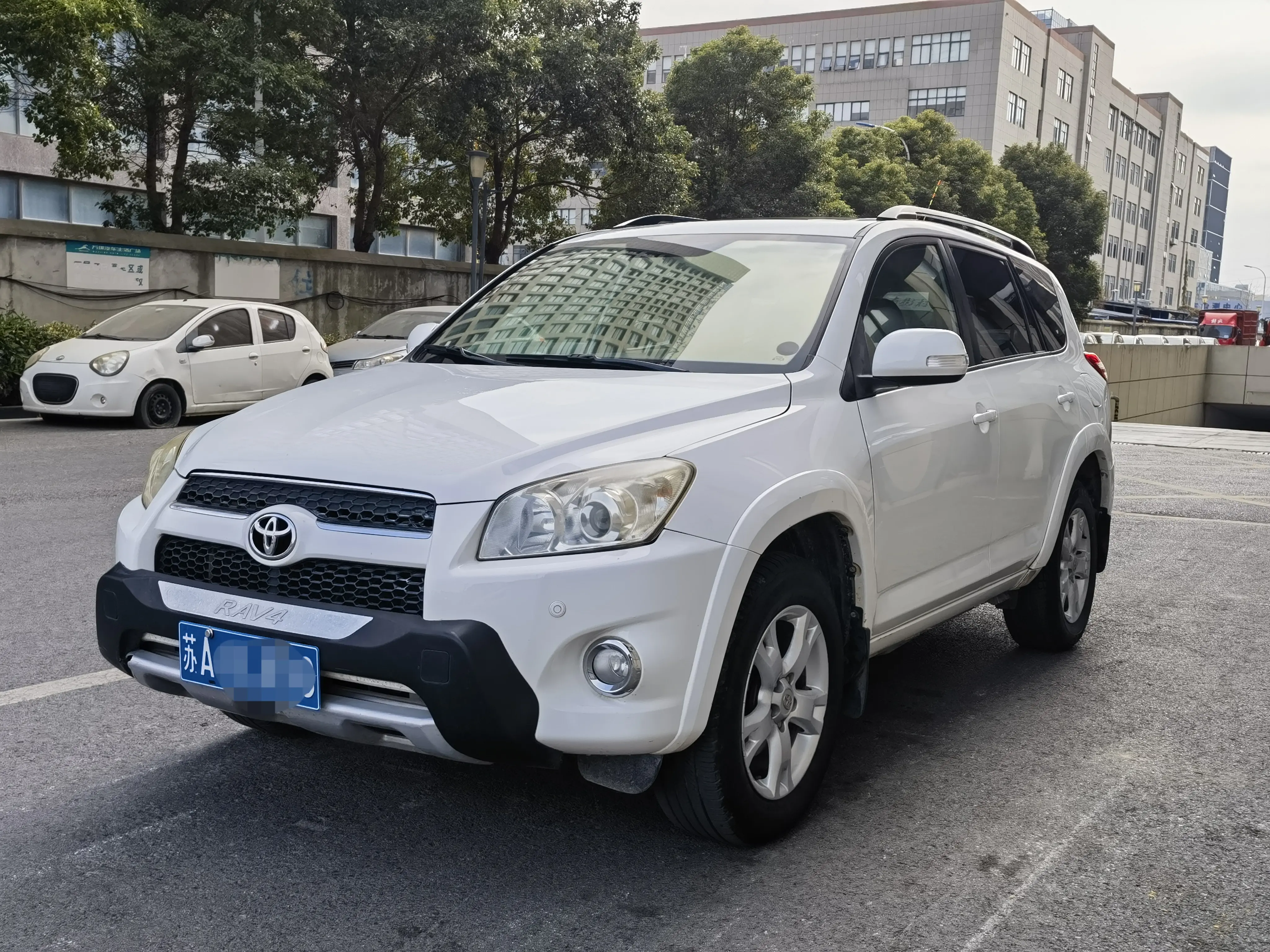 Toyota RAV4  из Китая