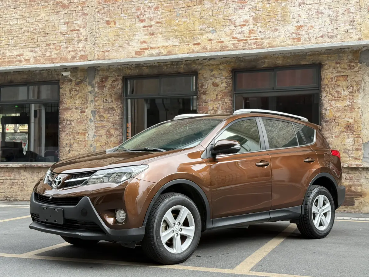 Toyota RAV4  из Китая
