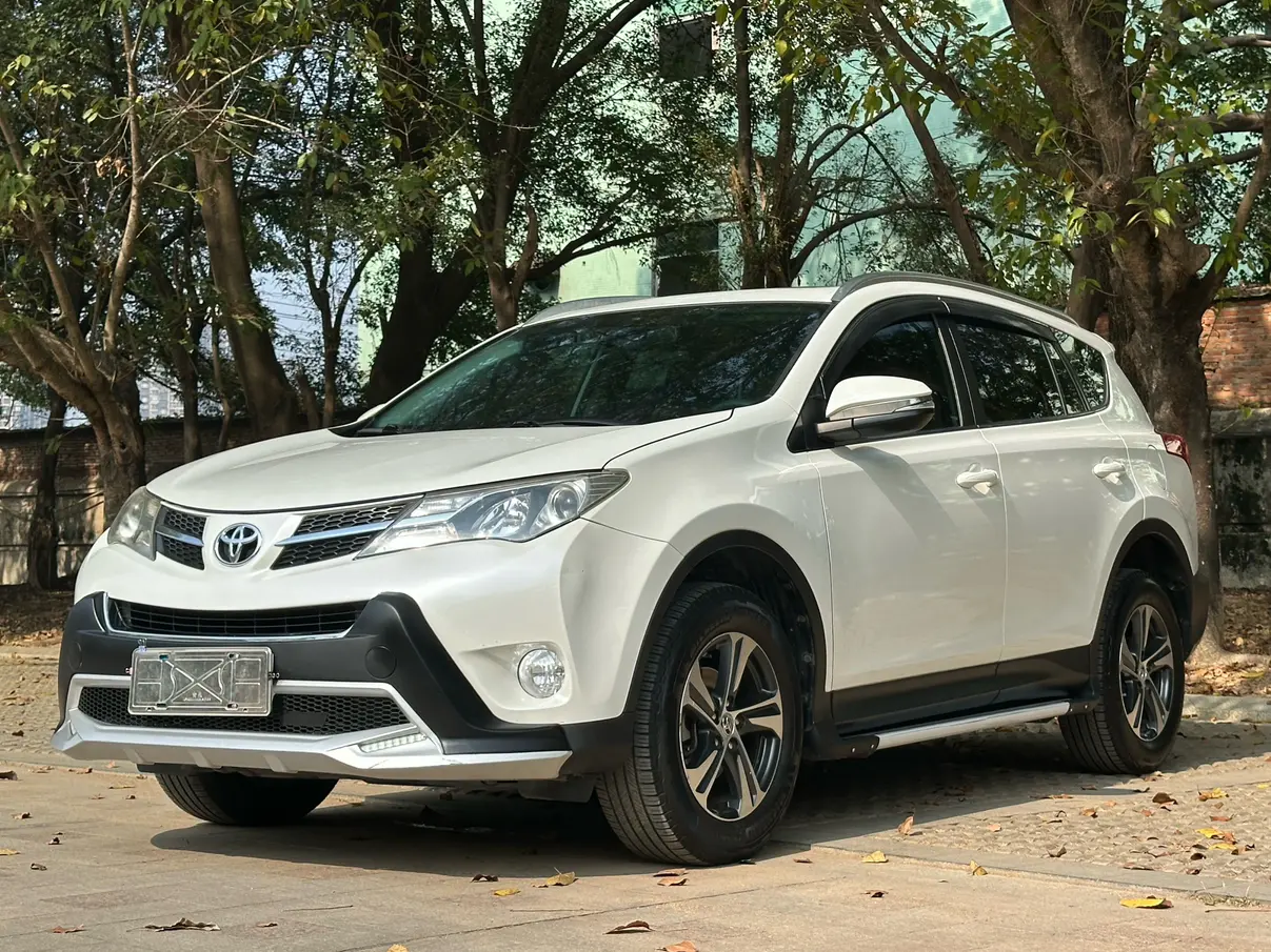 Toyota RAV4  из Китая