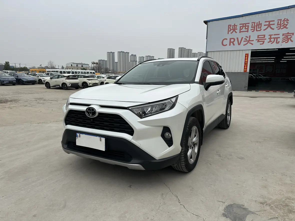 Toyota RAV4  из Китая