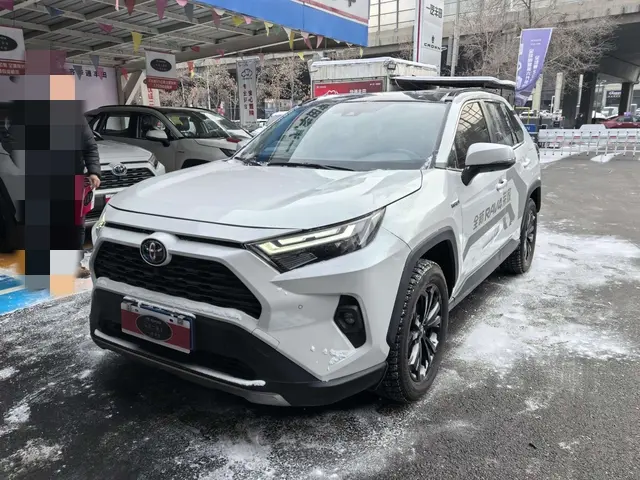 Toyota RAV4  из Китая