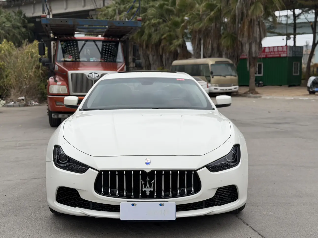 Maserati Ghibli