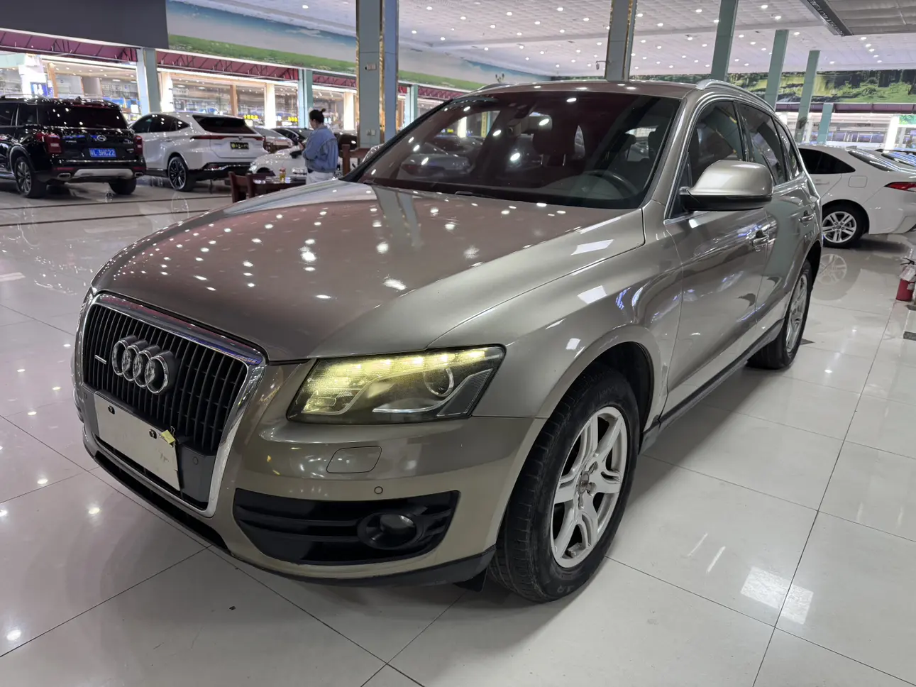 Audi Q5  из Китая