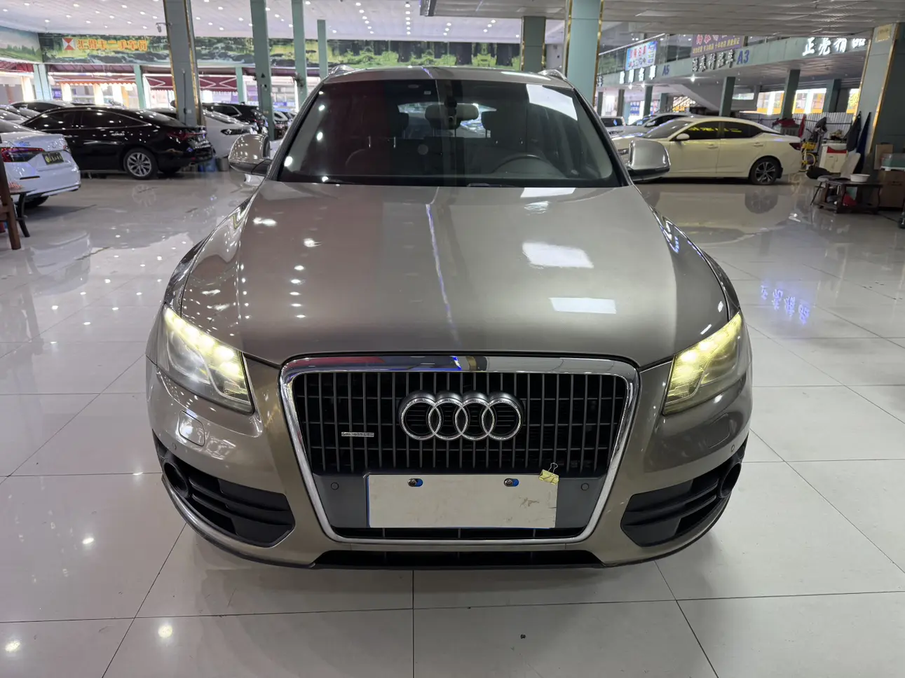 Audi Q5  из Китая