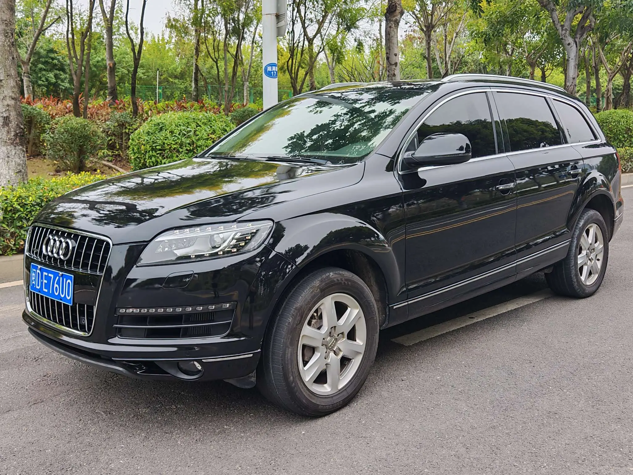 Audi Q7  из Китая