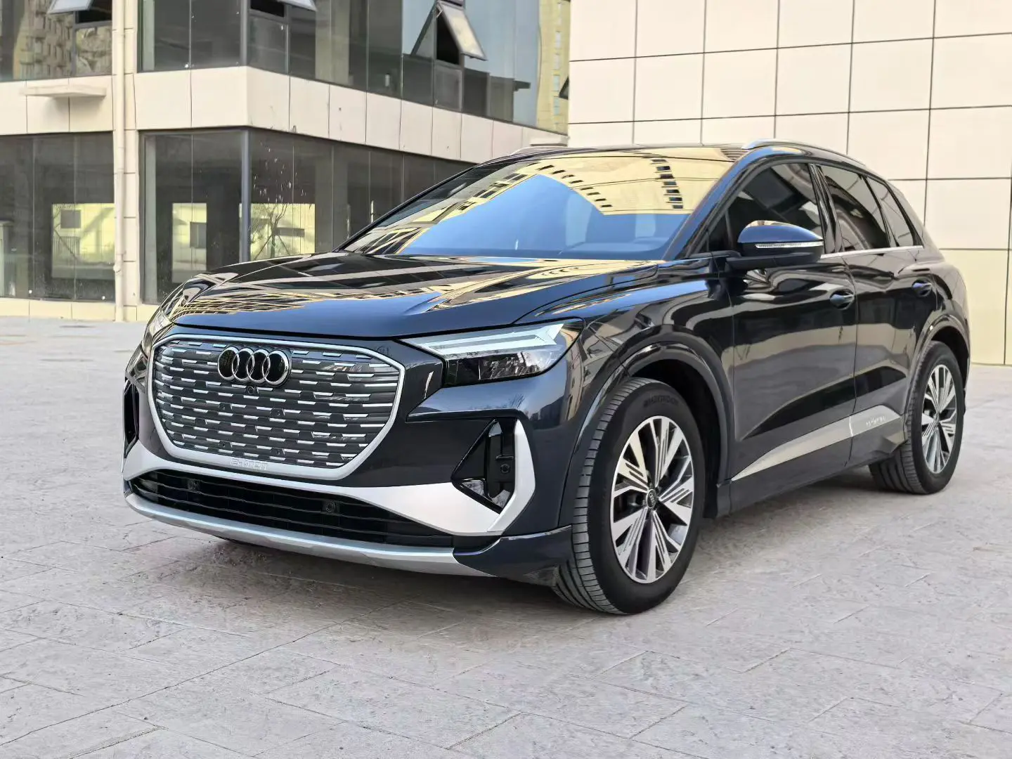 Audi Q4 e-tron  из Китая