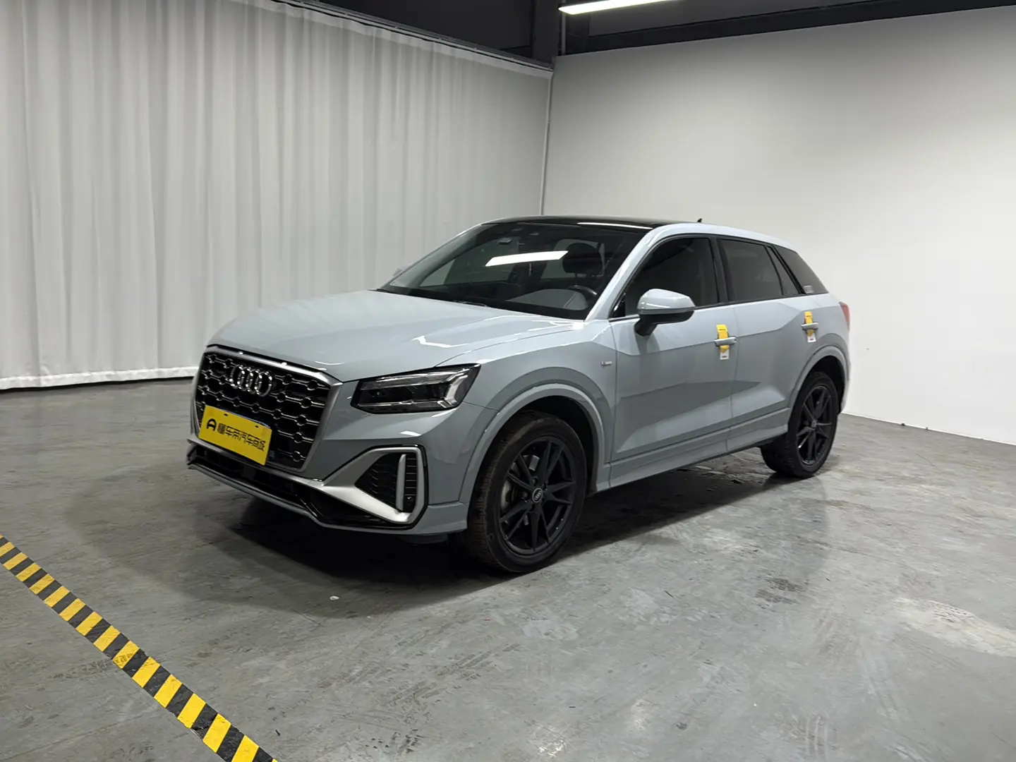 Audi Q2L  из Китая