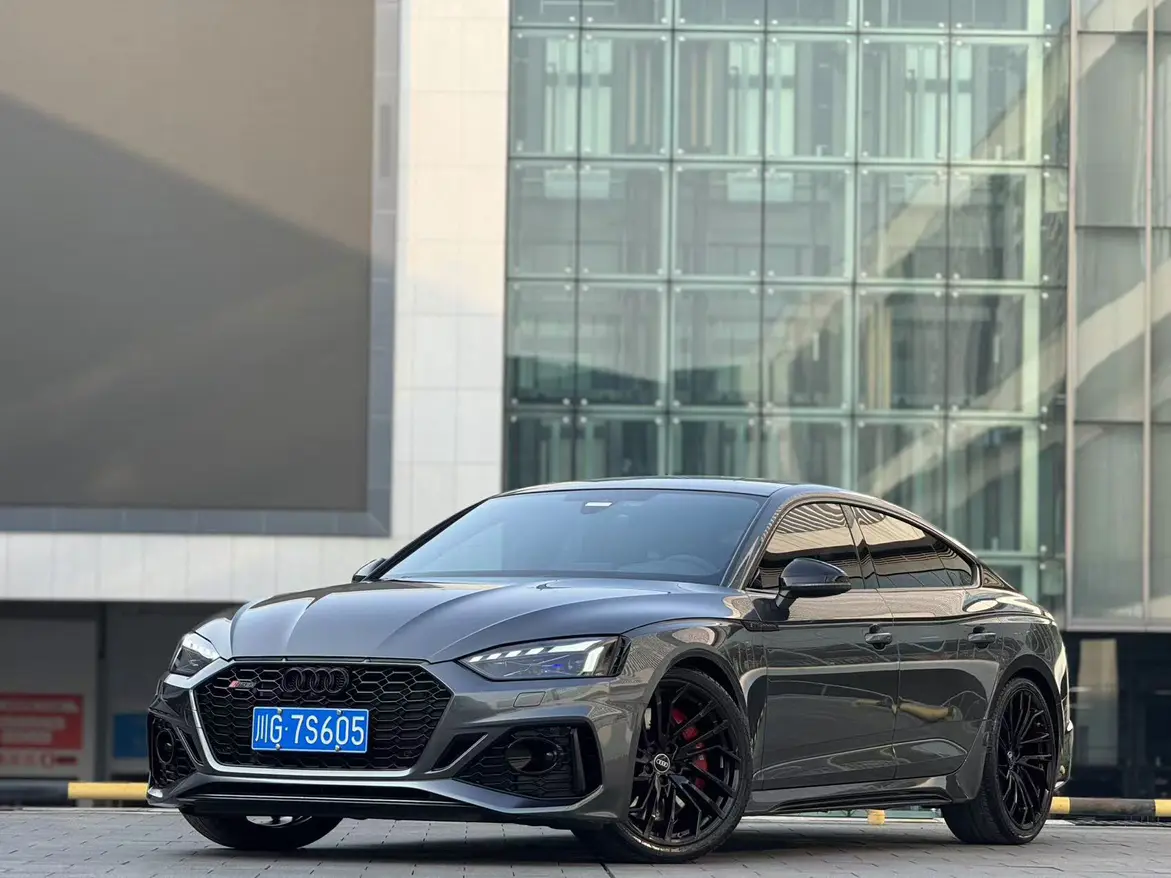 Audi RS 5  из Китая