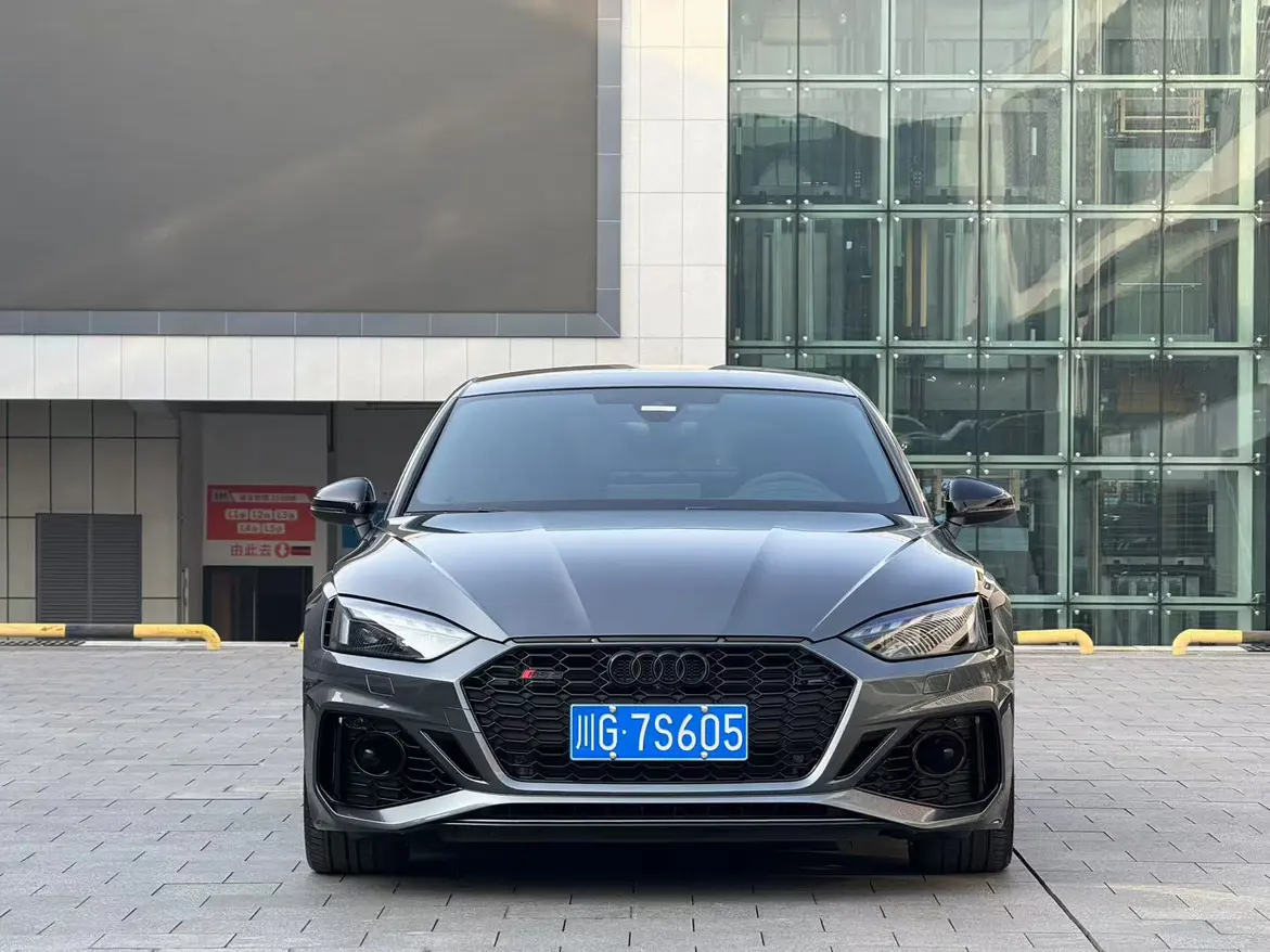 Audi RS 5  из Китая