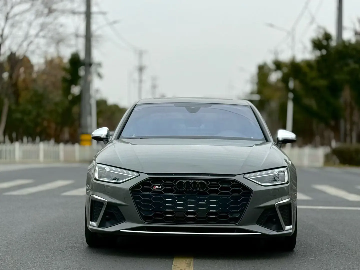 Audi S4  из Китая