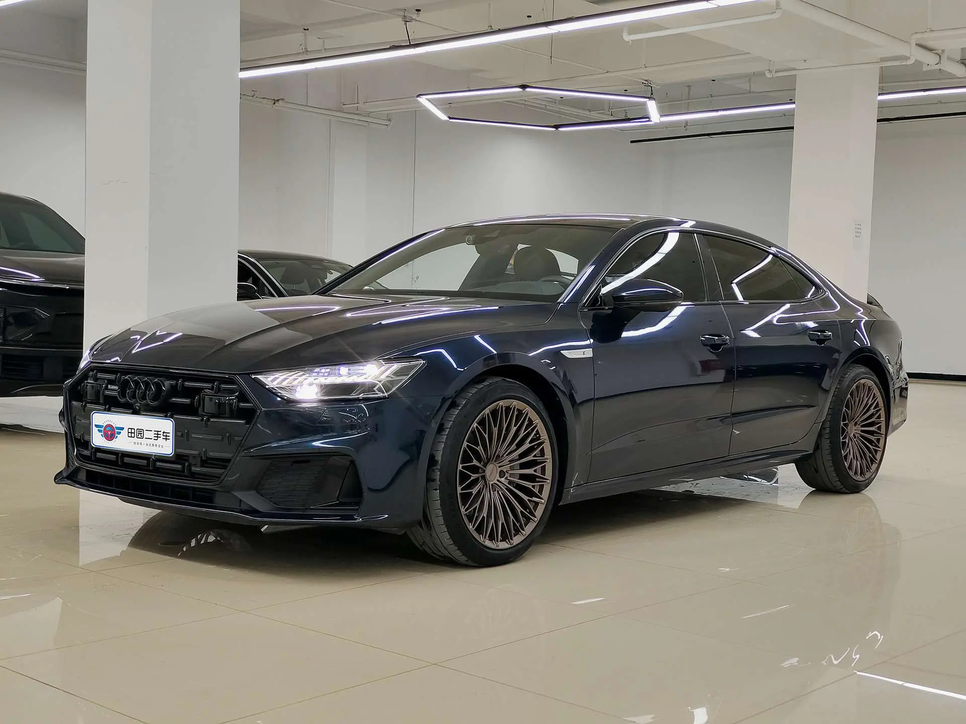 Audi A7L