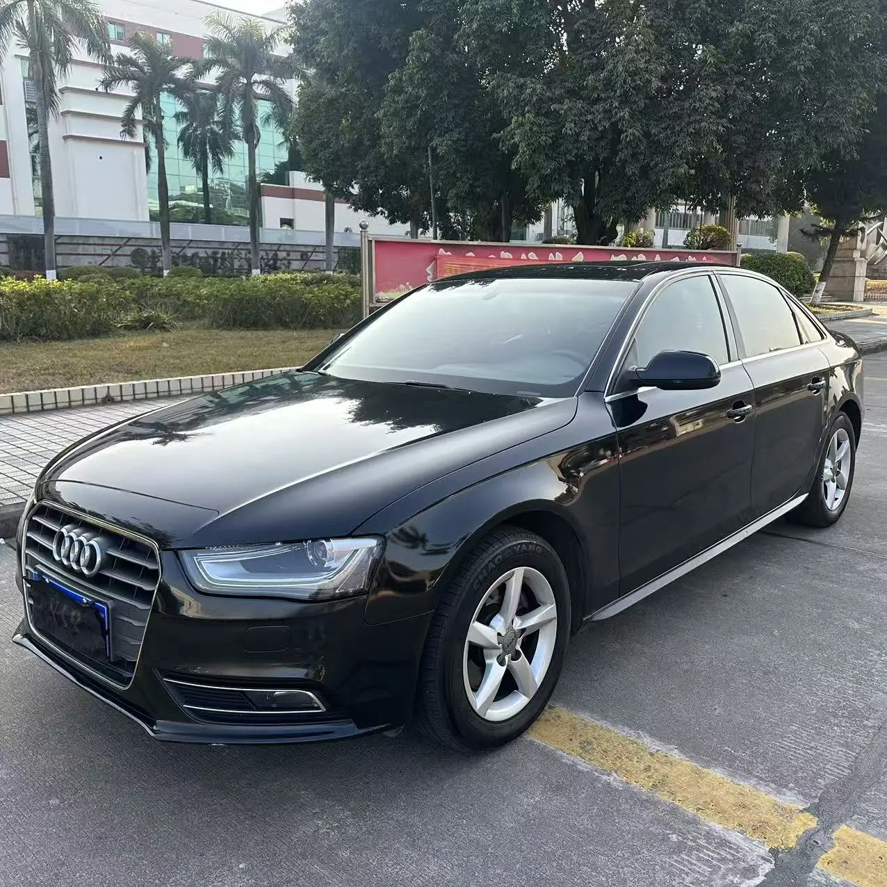 Audi A4L  из Китая