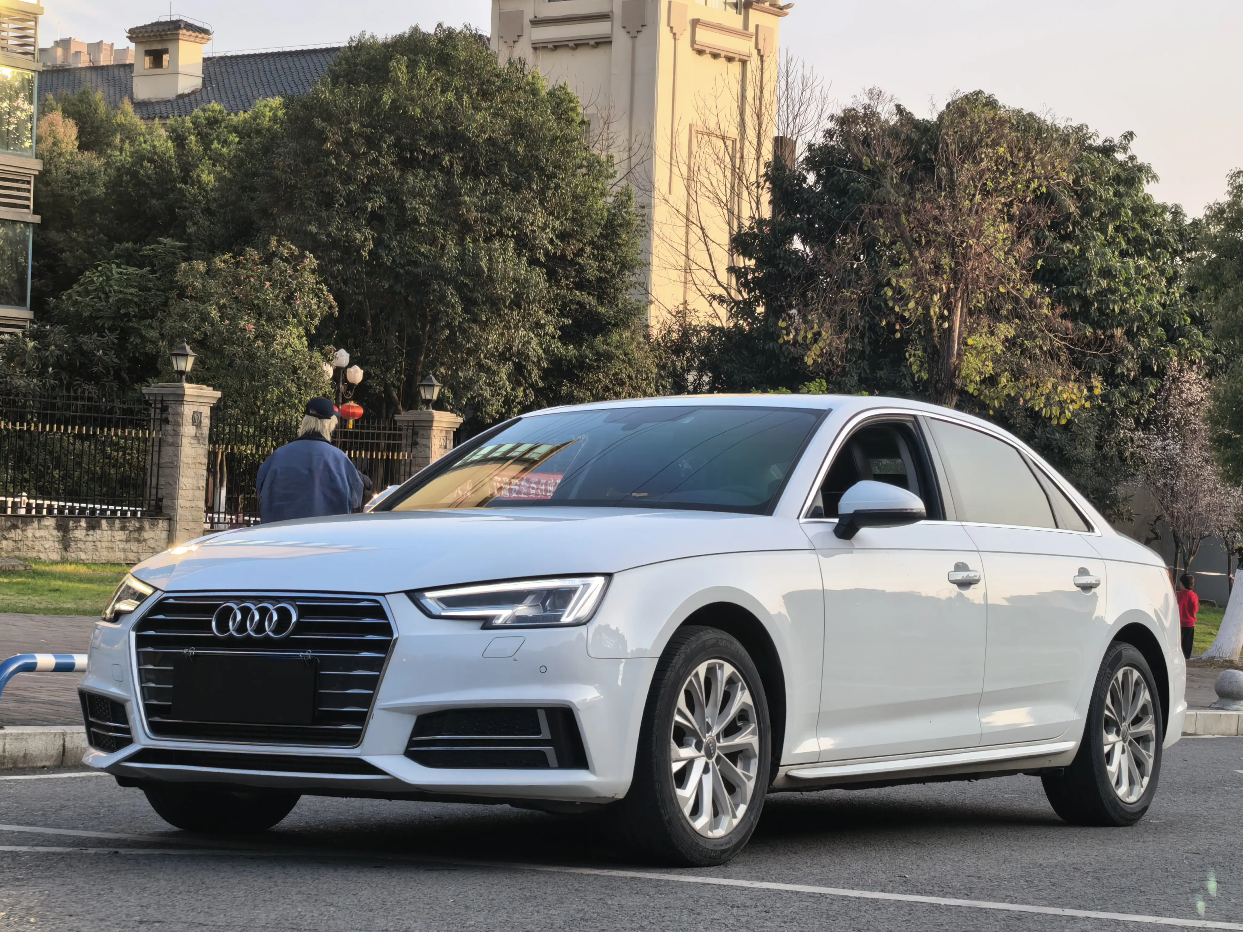 Audi A4L