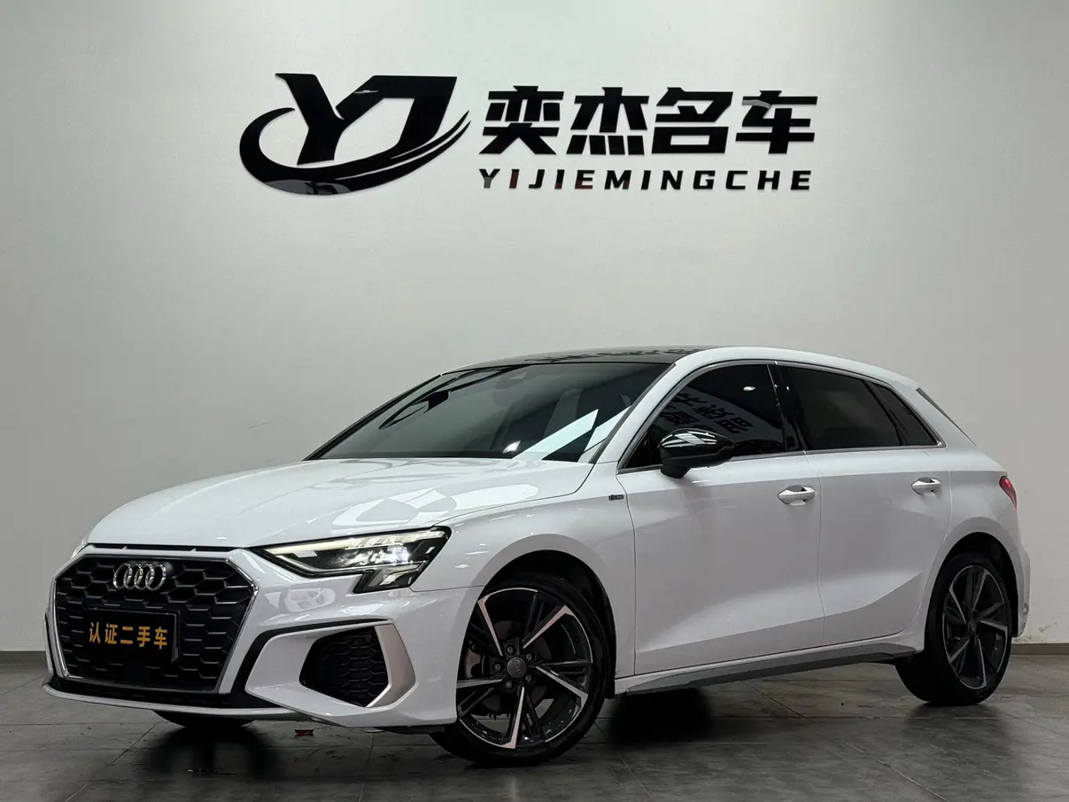 Audi A3  из Китая