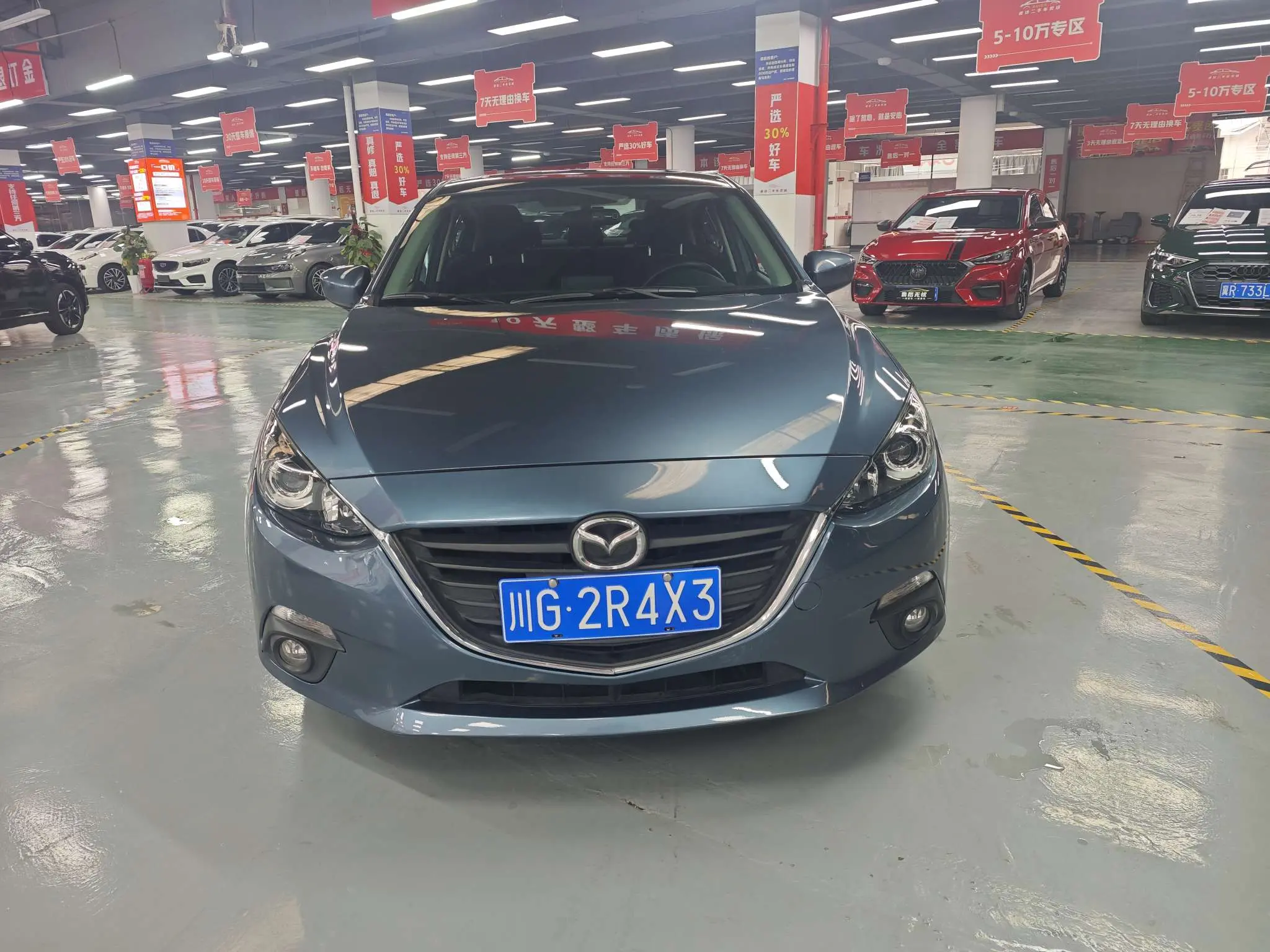 Mazda Axela (Mazda3)  из Китая