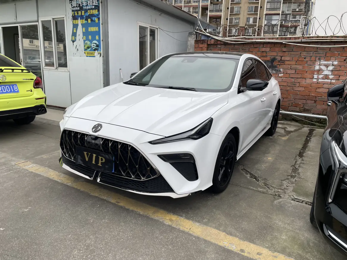 MG 5 Scorpio  из Китая