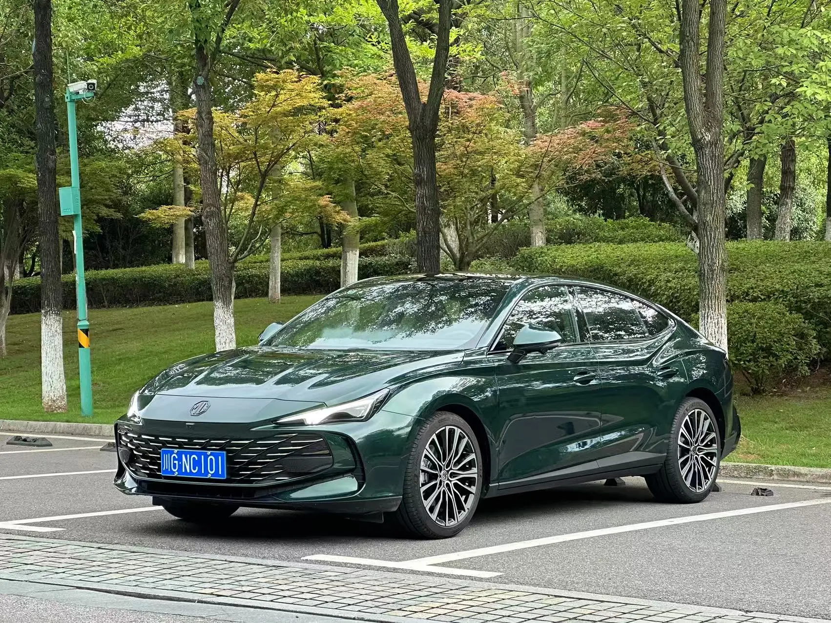 MG 7  из Китая