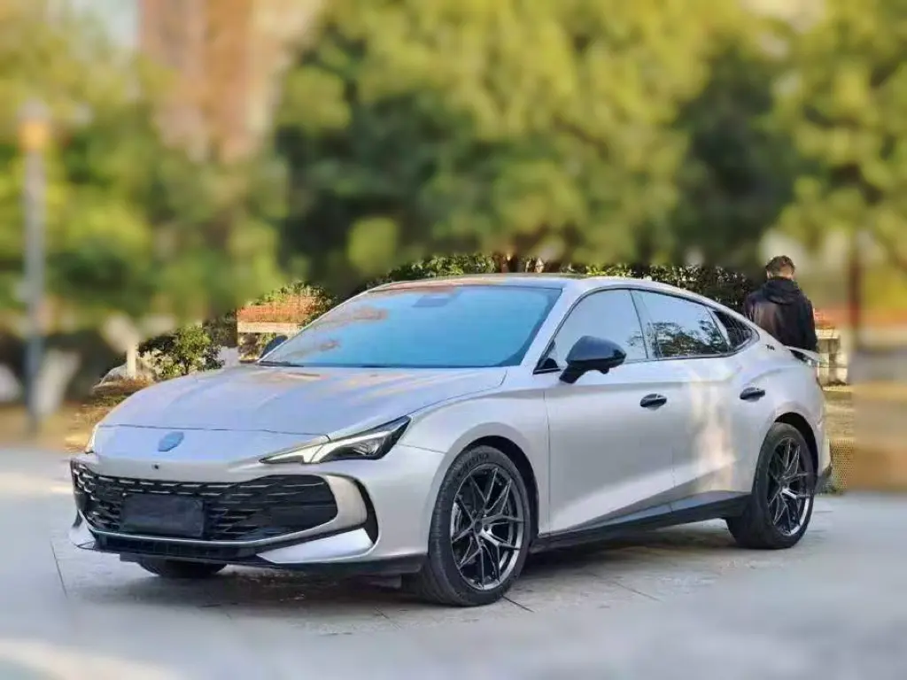 MG 7  из Китая