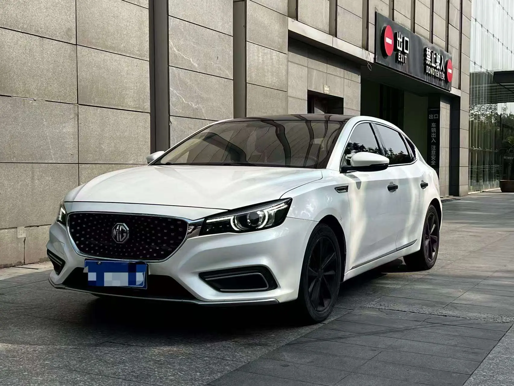 MG 6  из Китая