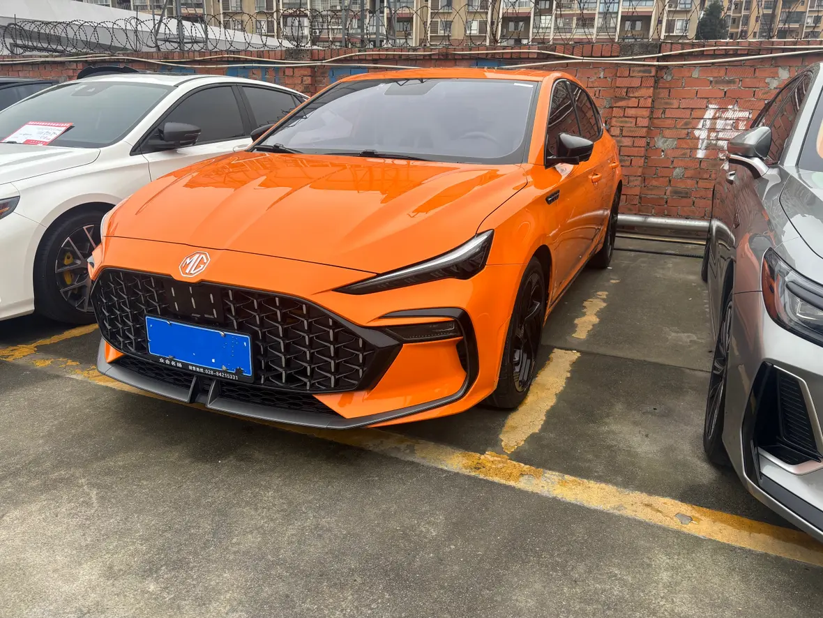 MG 6  из Китая