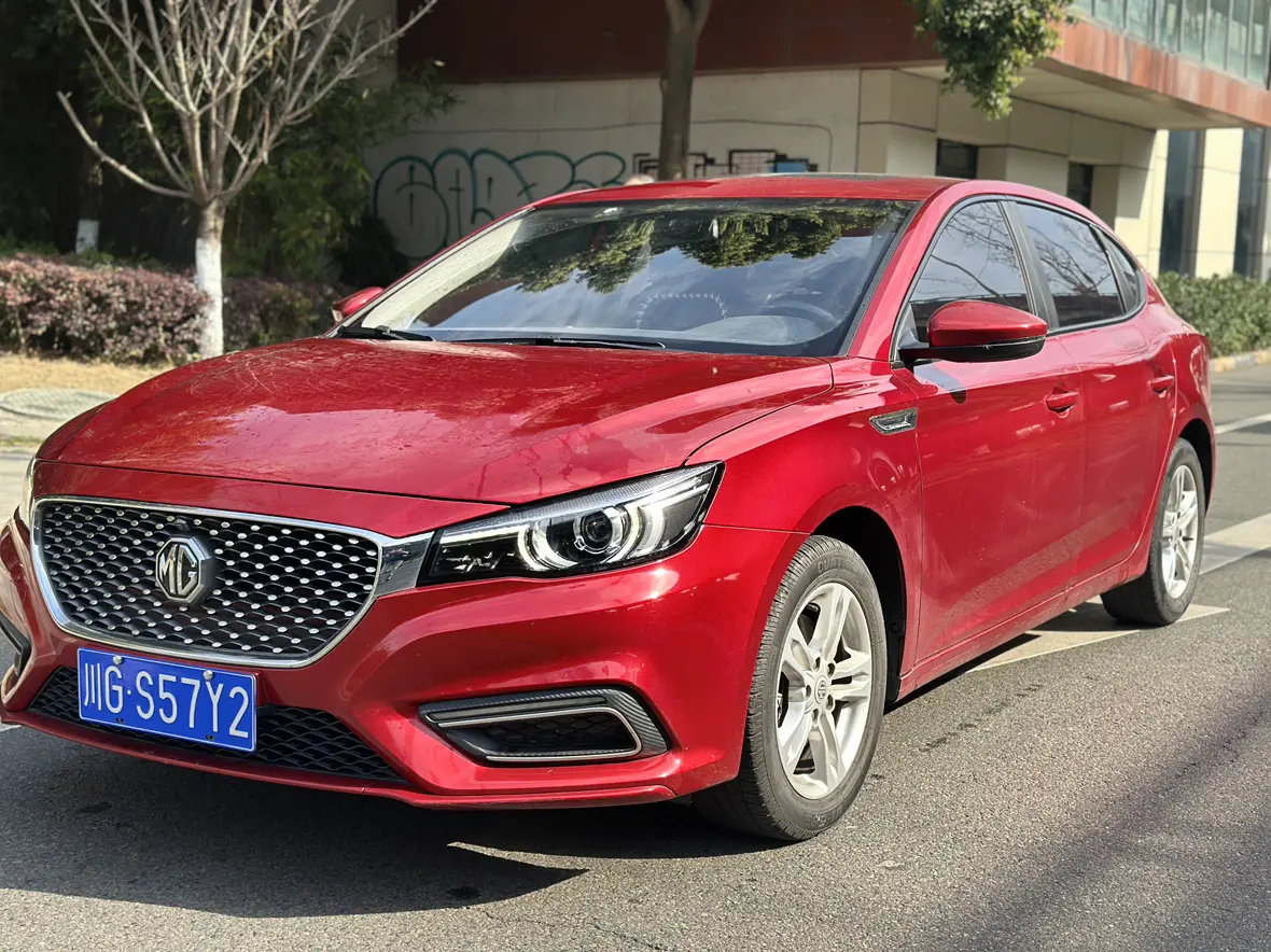 MG 6  из Китая