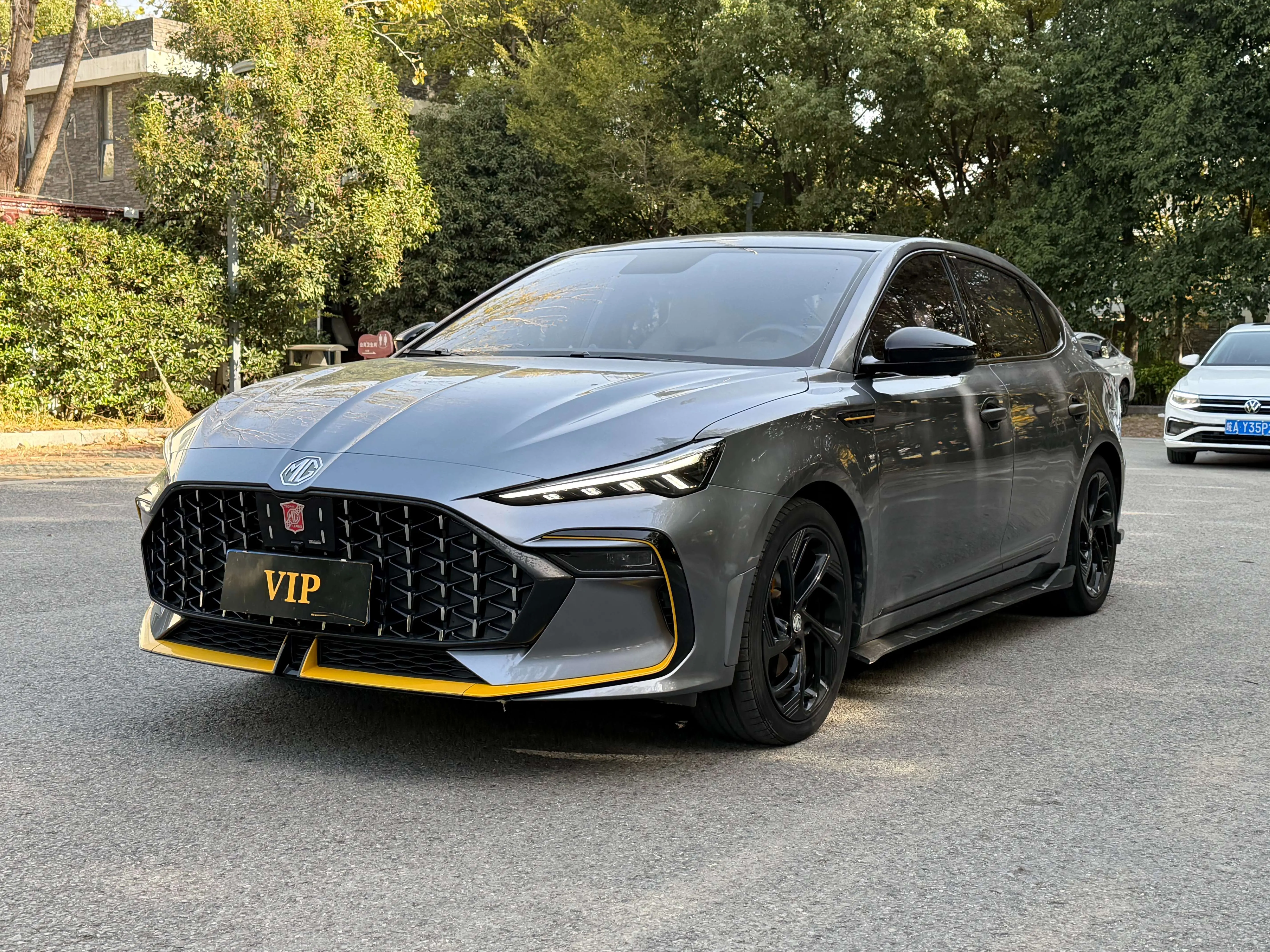 MG 6  из Китая