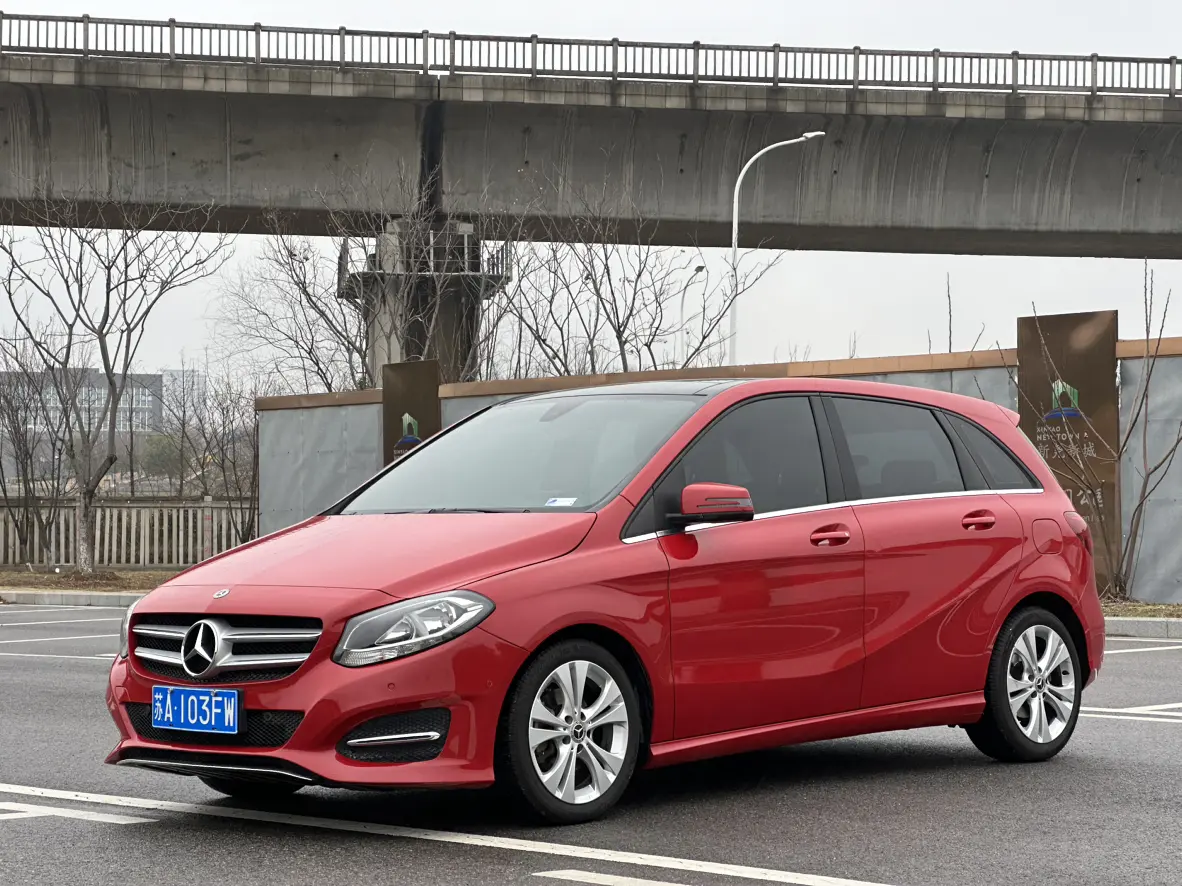 Mercedes-Benz Mercedes Benz B Class  из Китая