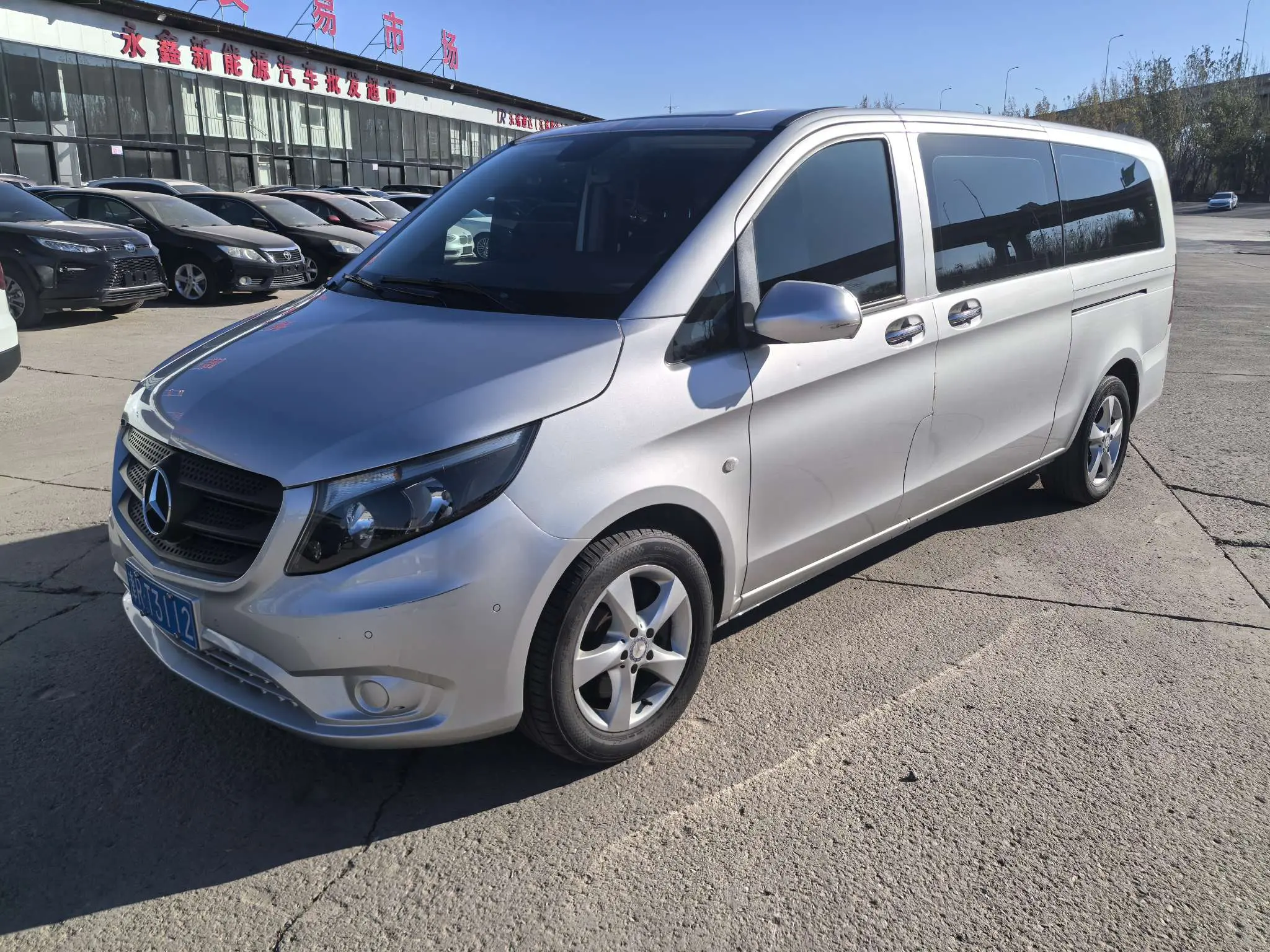 Mercedes-Benz Vito  из Китая