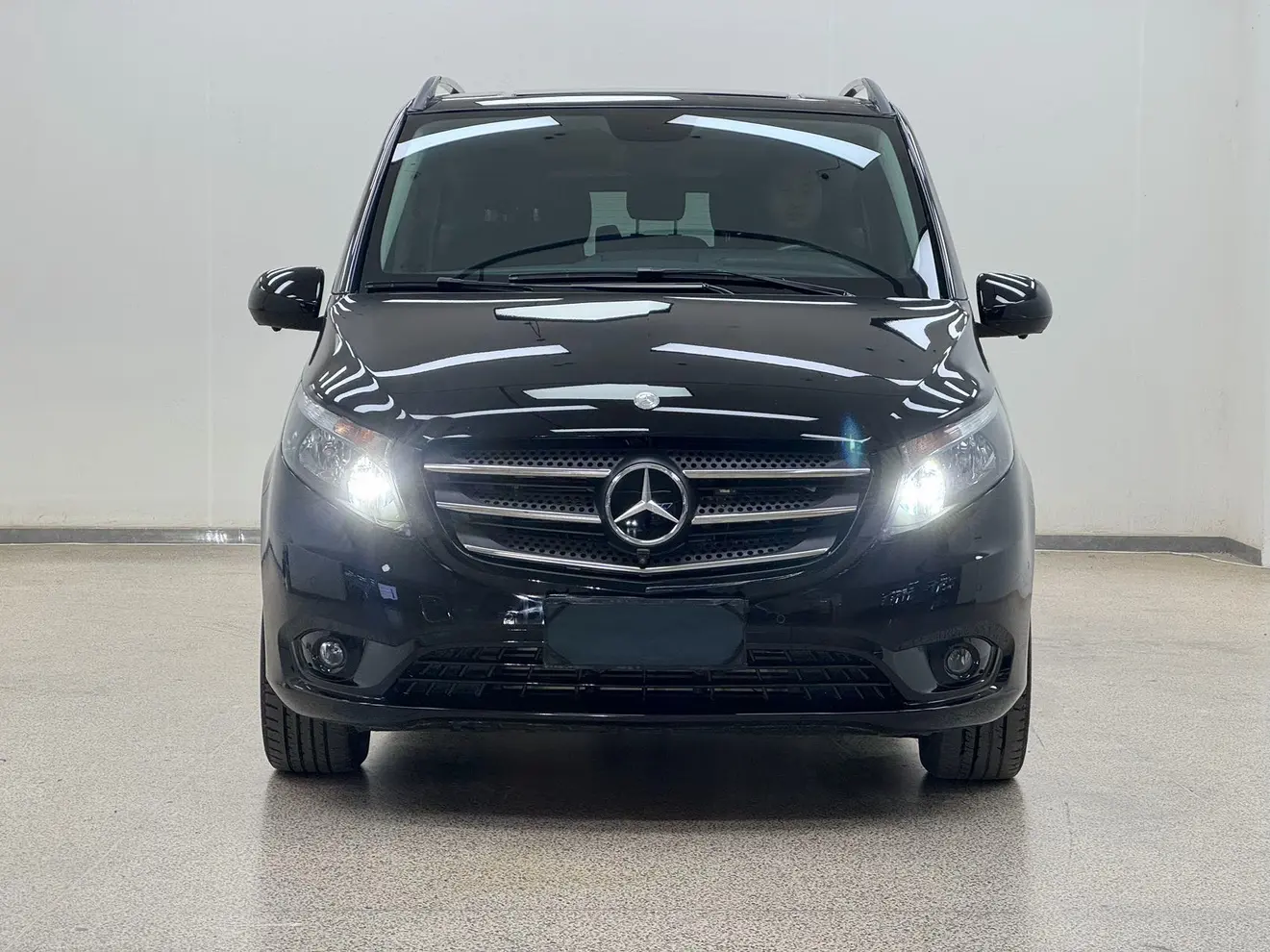 Mercedes-Benz Vito  из Китая