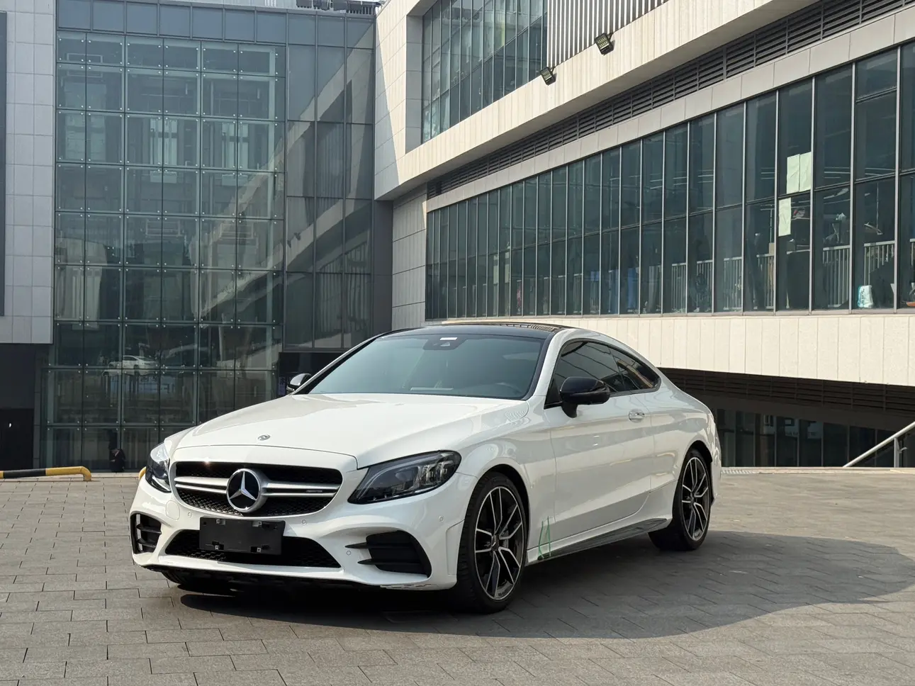 Mercedes-Benz C-Class AMG  из Китая