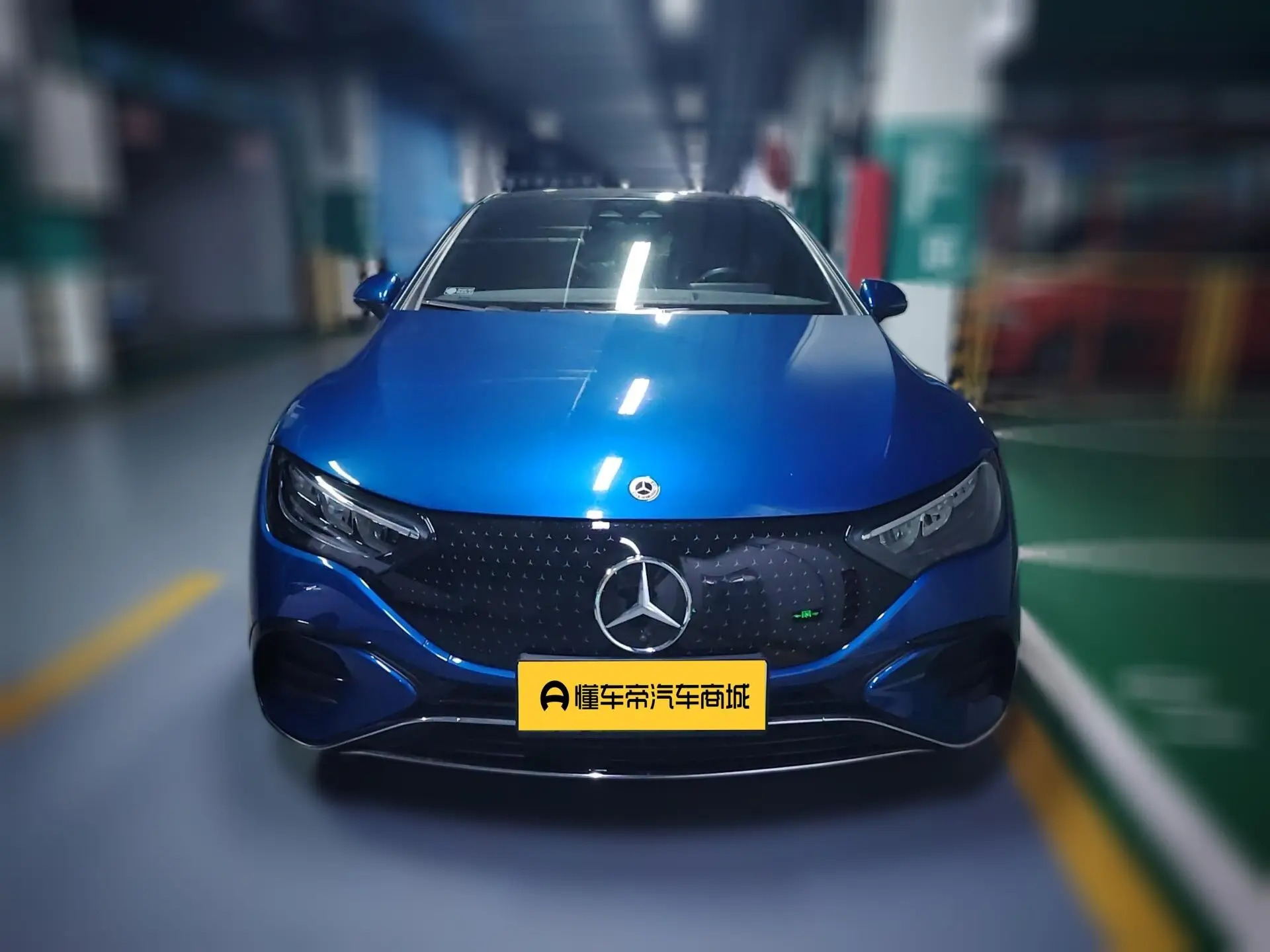 Mercedes-Benz EQE  из Китая