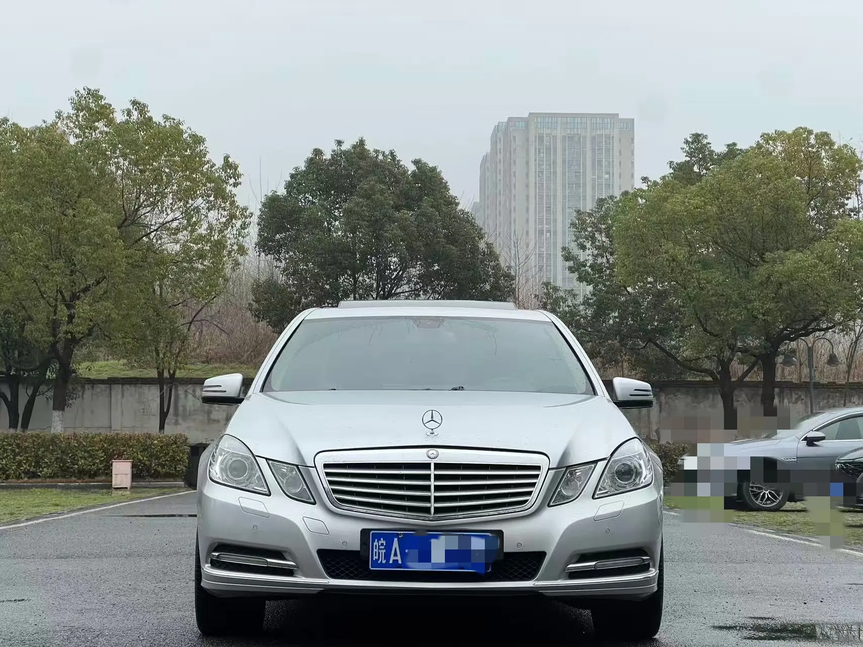 Mercedes-Benz E-Class  из Китая