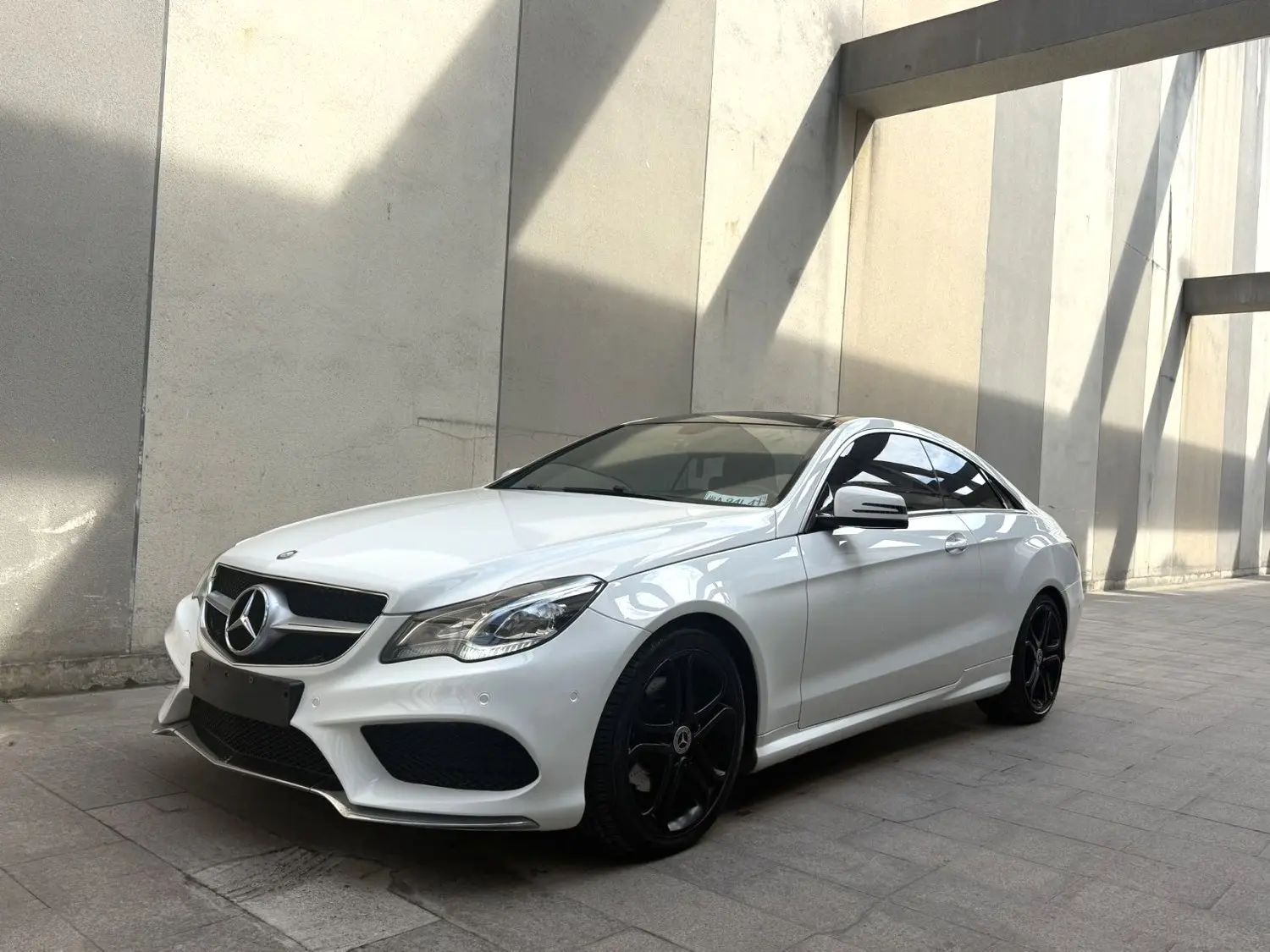 Mercedes-Benz E-Class  из Китая