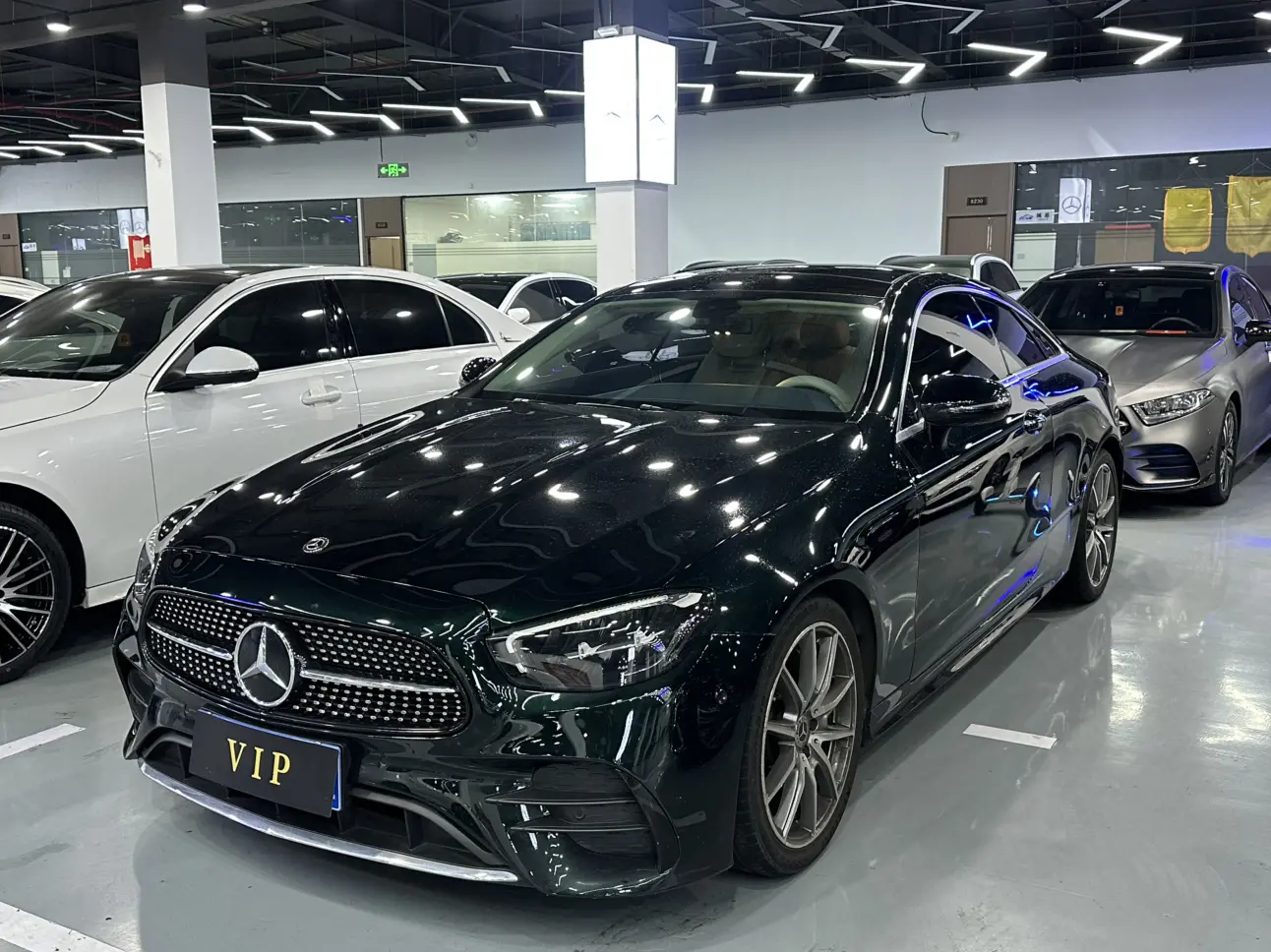 Mercedes-Benz E-Class  из Китая